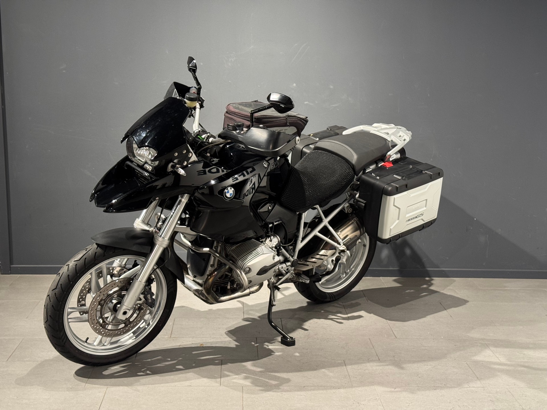 BMW R 1200 GS-image-2