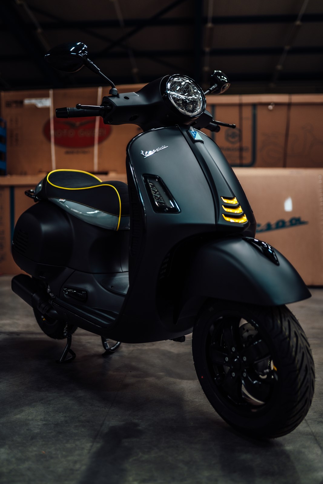 PIAGGIO Vespa GTS 300 HPE Super Tech ABS/ASR-image-1