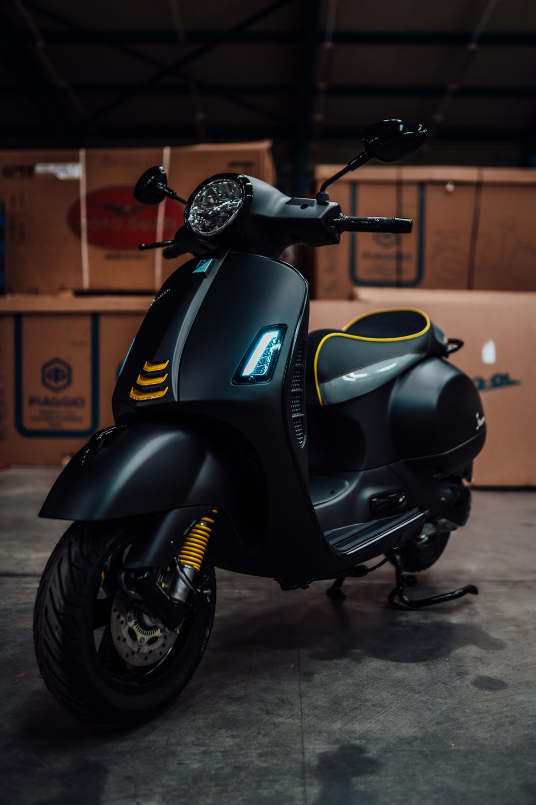 PIAGGIO Vespa GTS 300 HPE Super Tech ABS/ASR-image-11