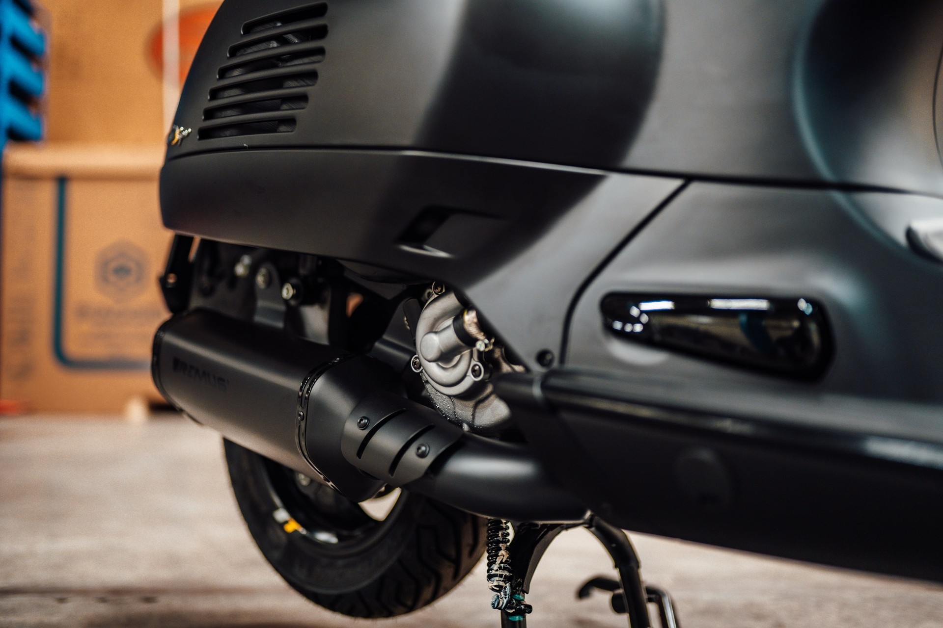 PIAGGIO Vespa GTS 300 HPE Super Tech ABS/ASR-image-2