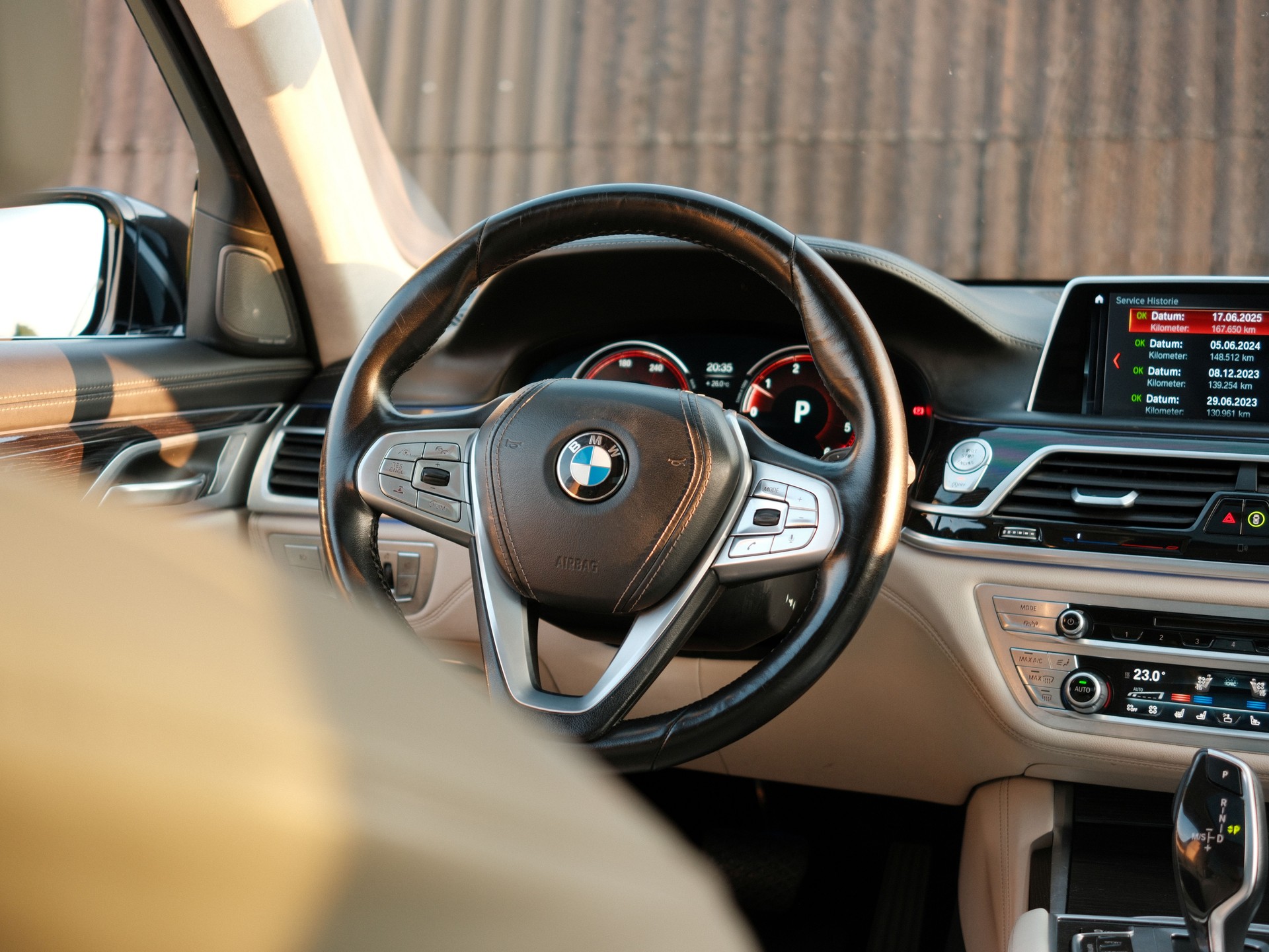 BMW 730Ld xDrive Steptronic Langversion-image-16