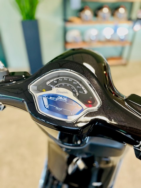 PIAGGIO Vespa 125 Primavera-image-5