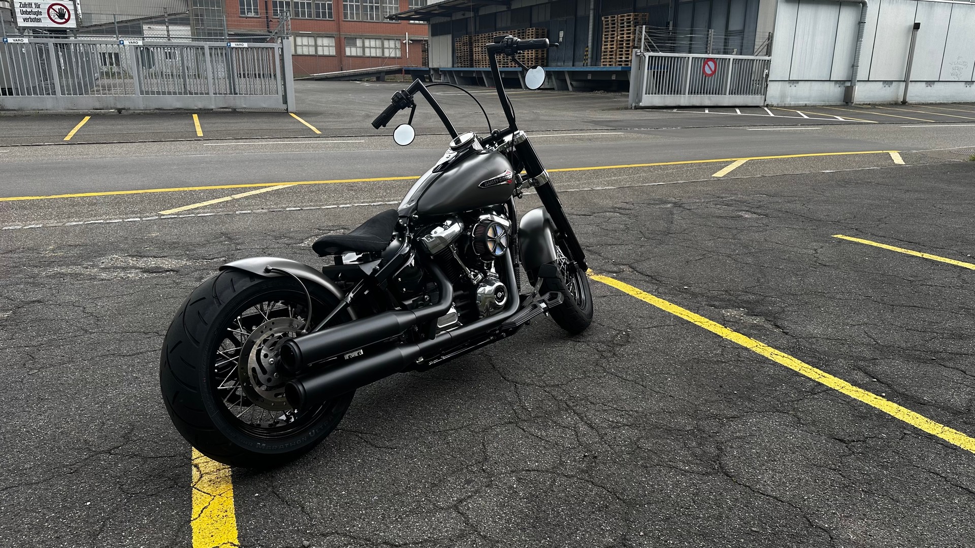 HARLEY-DAVIDSON FLSL Softail Slim 107-image-1