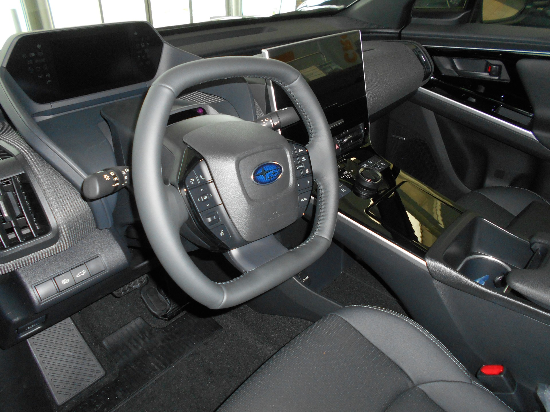 SUBARU Solterra eV Luxury 71,4kWh AWD-image-6