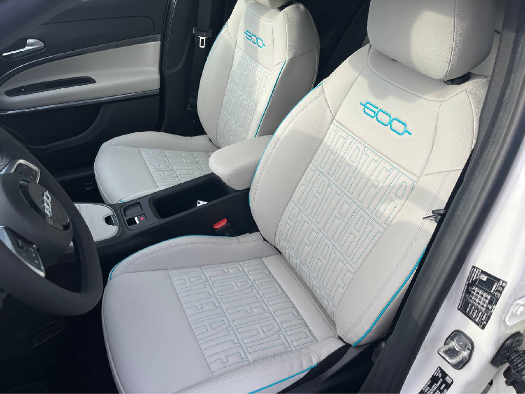 FIAT 600 1.2 Hybrid La Prima-image-7