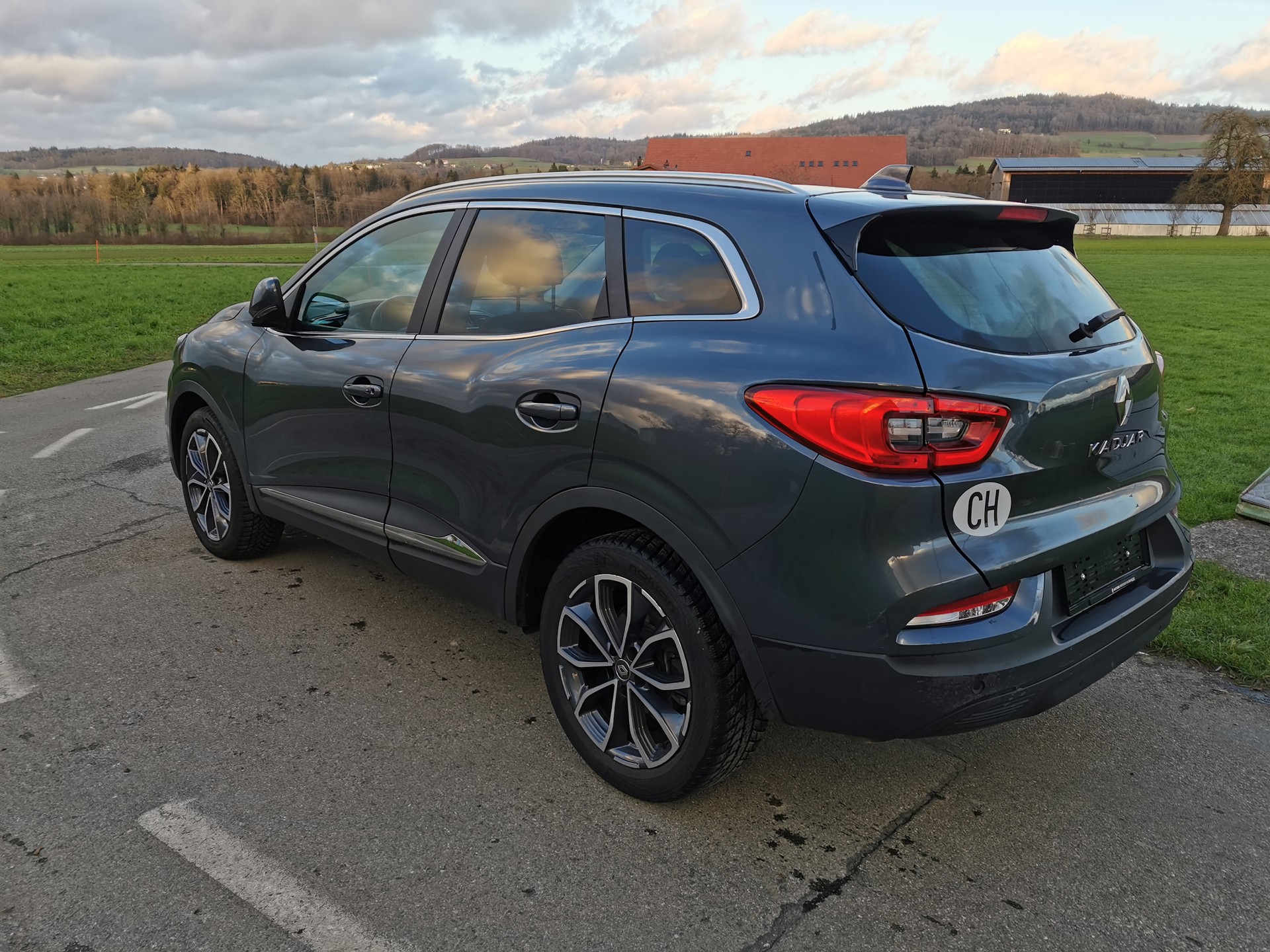 RENAULT Kadjar 1.3 16V Turbo Business EDC-image-2