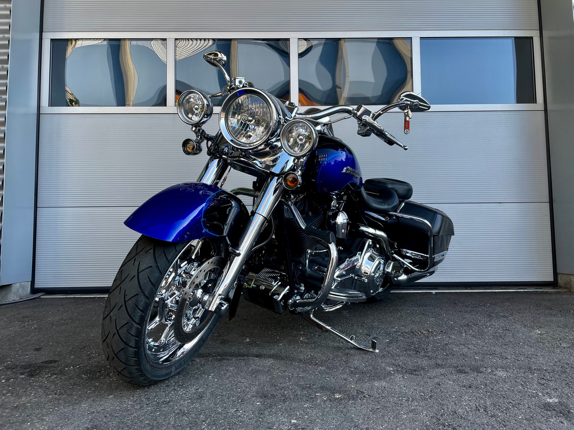 HARLEY-DAVIDSON FLHRSE4 Road King CVO Screamin Eagle ABS Anniv-image-3