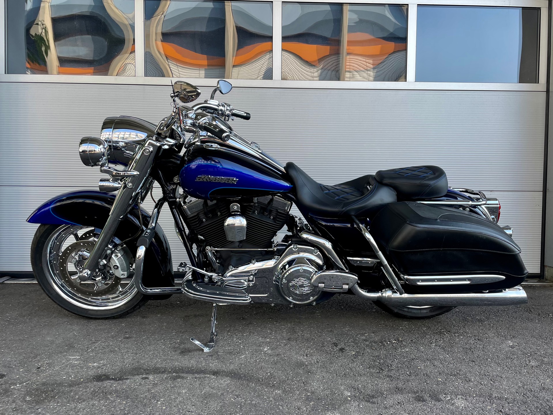 HARLEY-DAVIDSON FLHRSE4 Road King CVO Screamin Eagle ABS Anniv-image-1