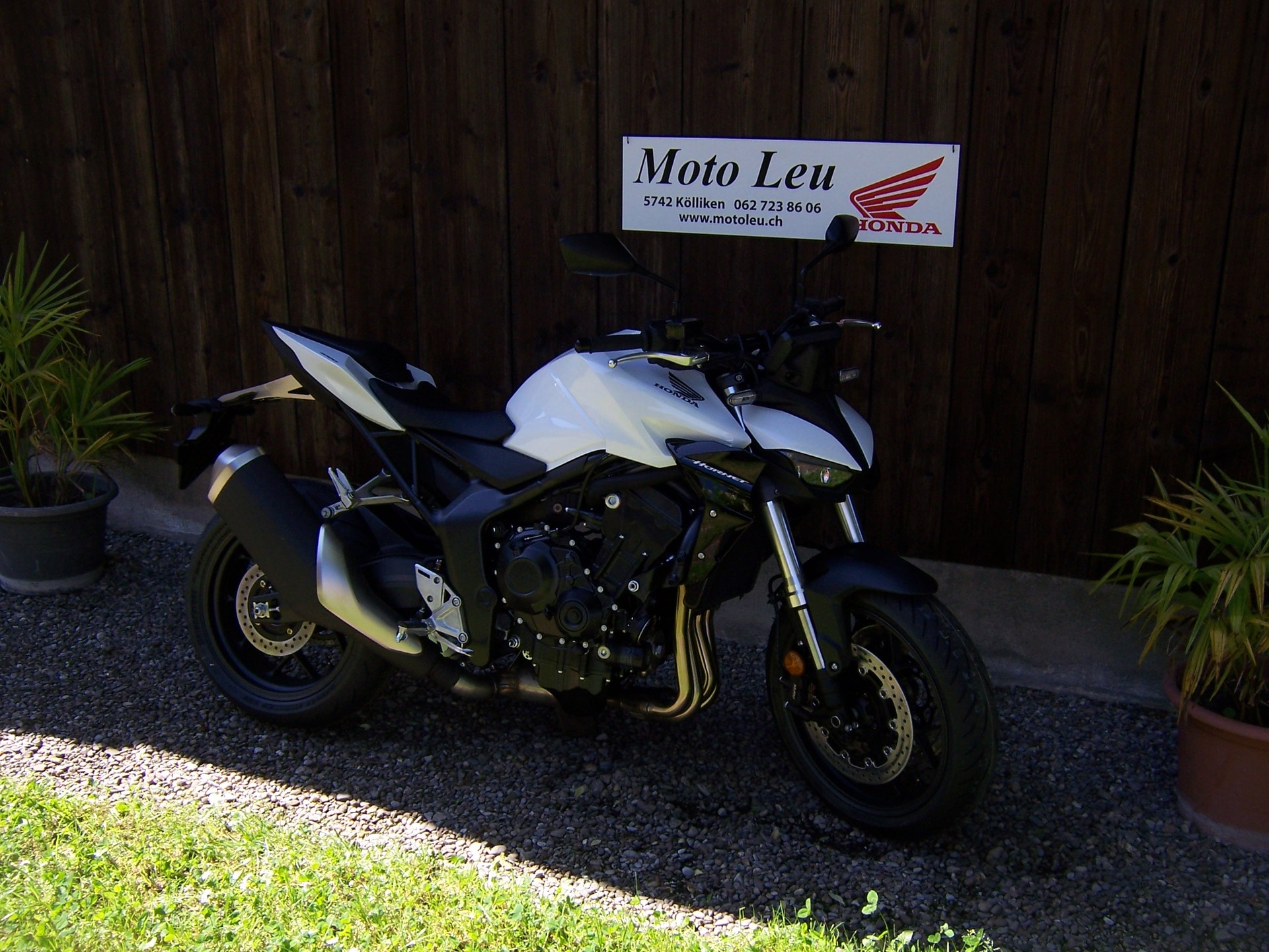 HONDA CB 1000 Hornet-image-5