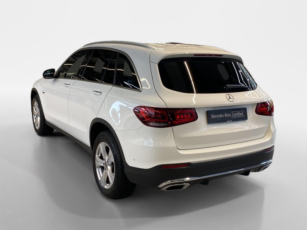 MERCEDES-BENZ GLC 300 e AMG Line 4MATIC-showroom-element-3