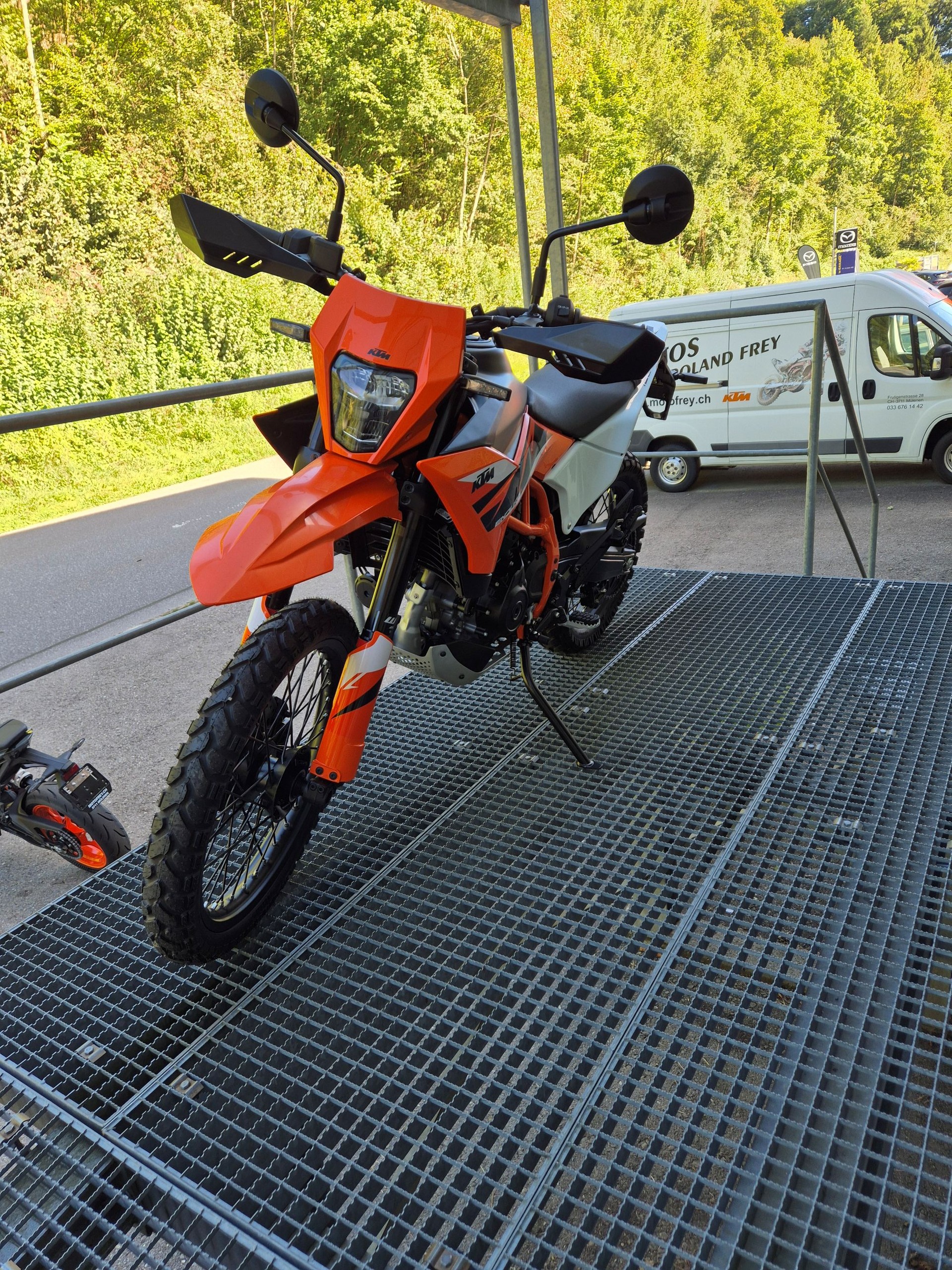 KTM 125 Enduro R-image-1