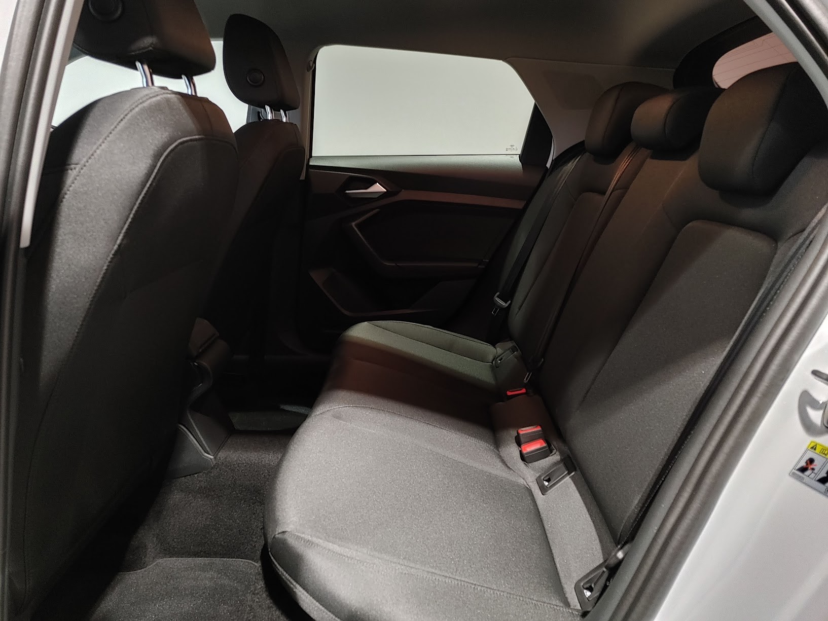 AUDI A1 Sportback 30 TFSI Attraction S-tronic-image-8