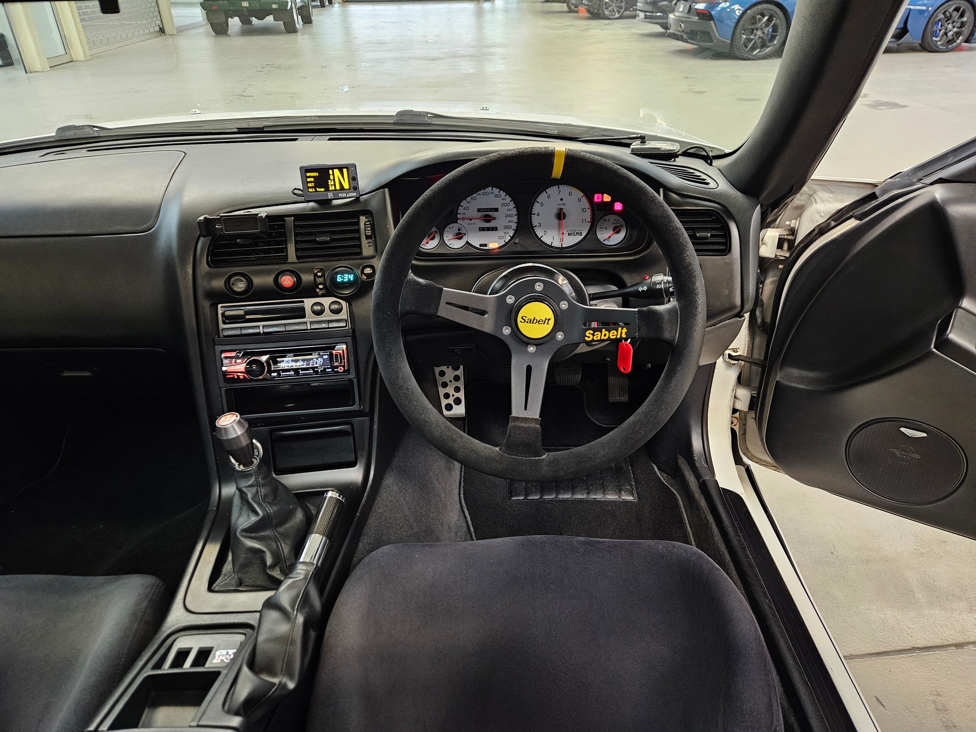 NISSAN GTS-T R33-image-6