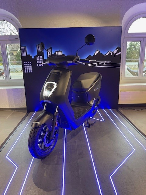 HONDA EM1-E-image-2