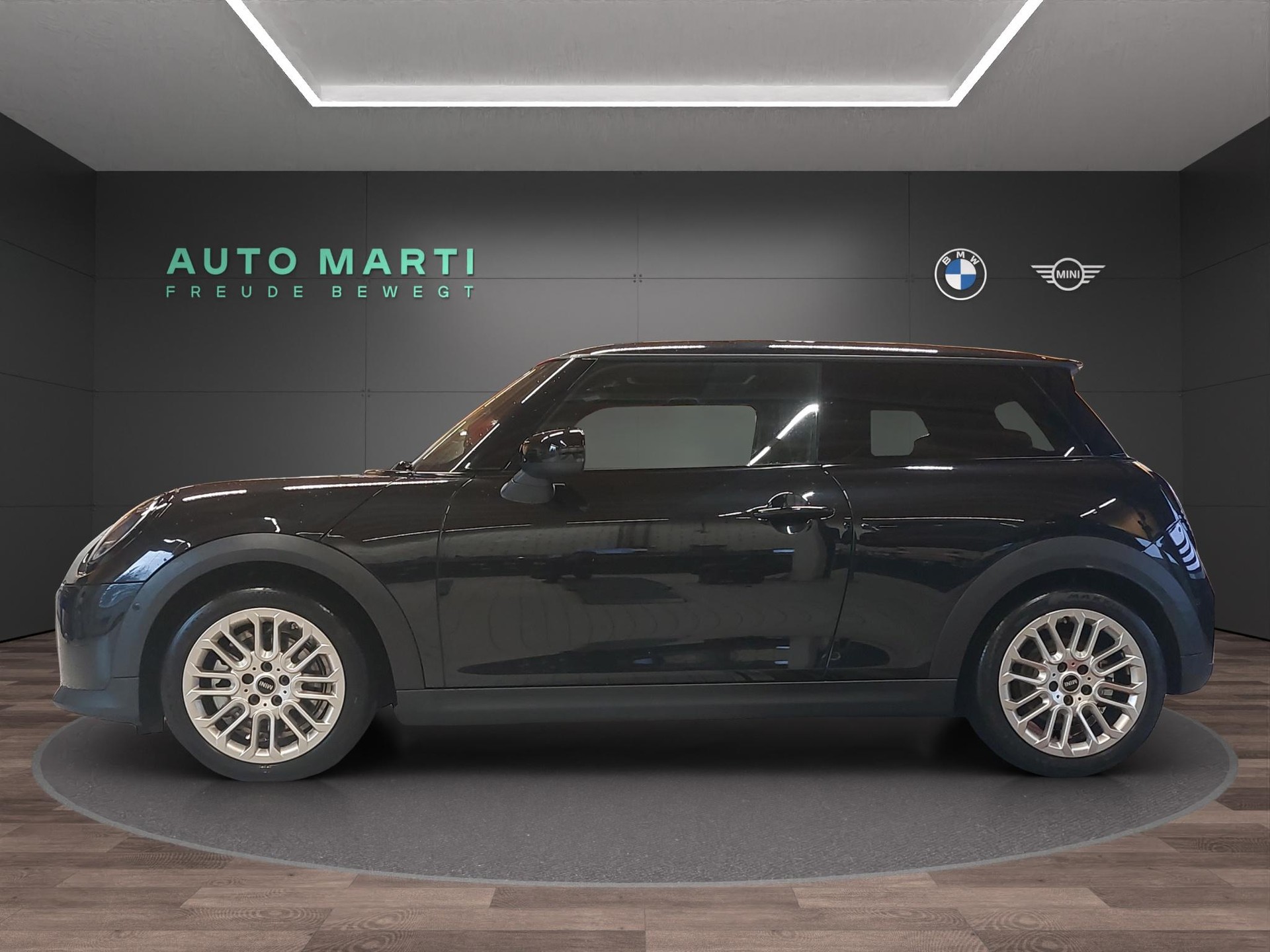 MINI F66 2.0i Cooper S SDKG-showroom-element-1