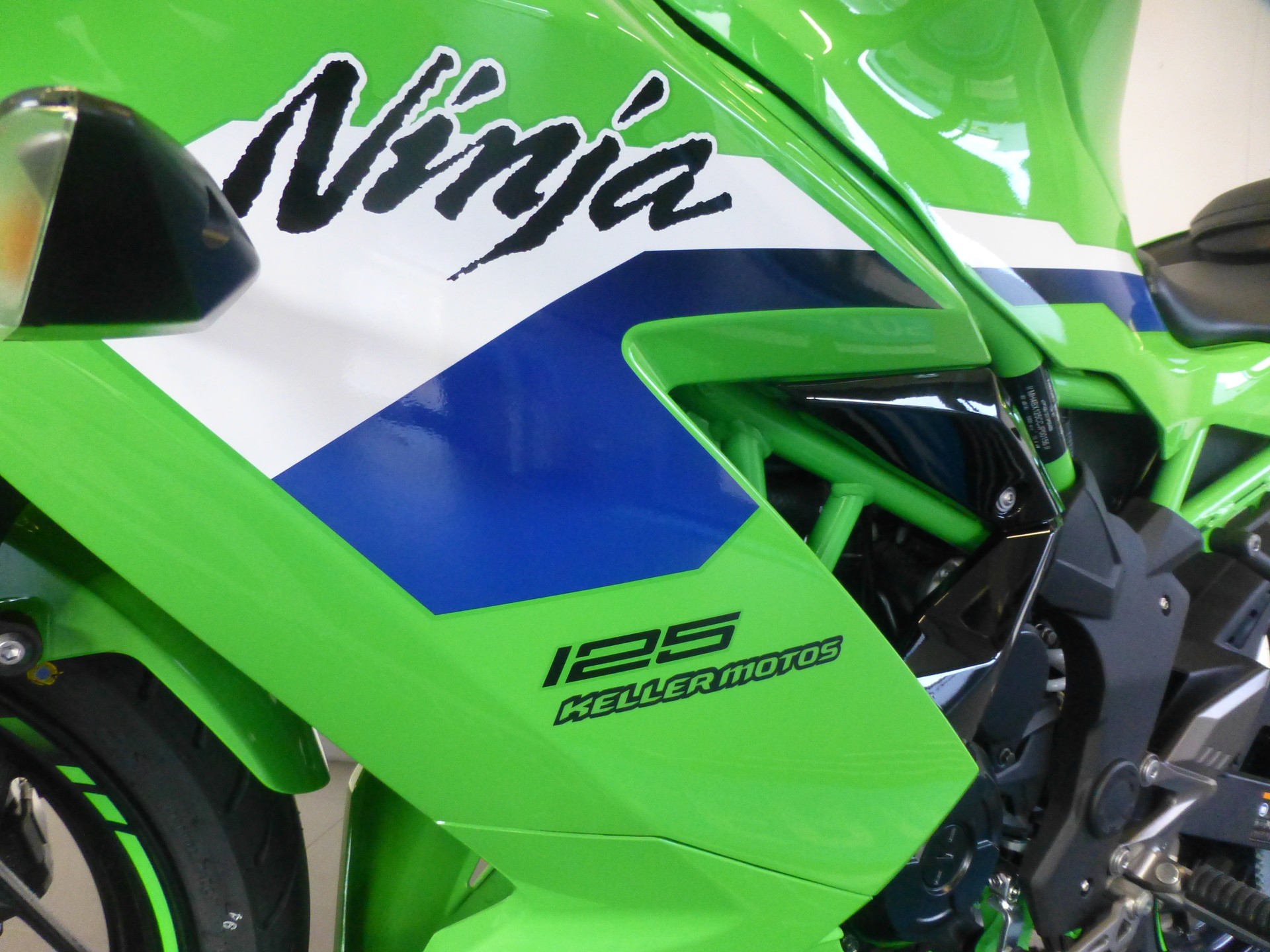 KAWASAKI Ninja 125 MY 2026-image-6