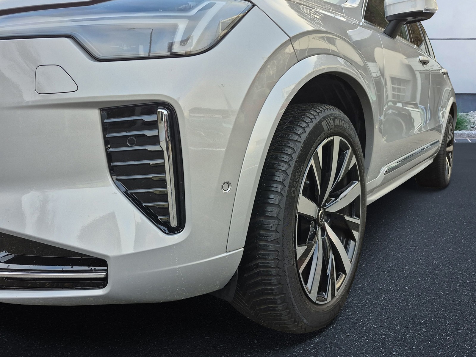 VOLVO XC90 2.0 B5 MH Plus Bright 7 P. AWD-image-8