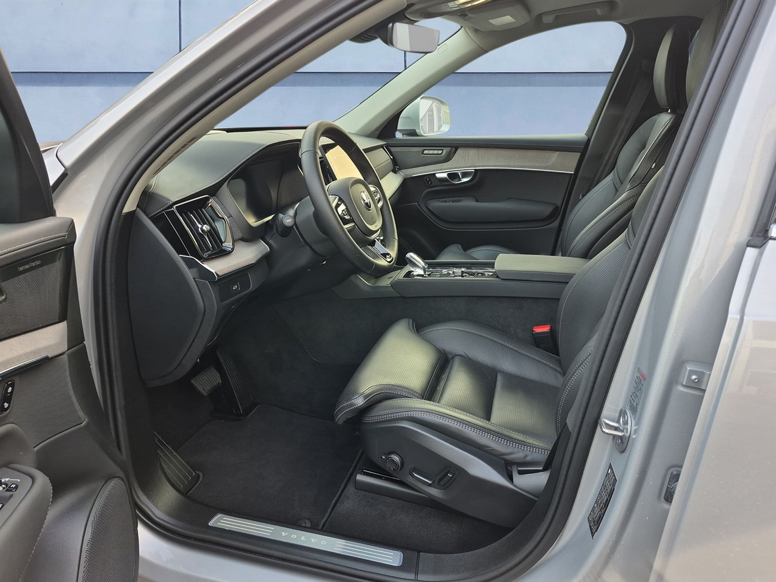 VOLVO XC90 2.0 B5 MH Plus Bright 7 P. AWD-image-9