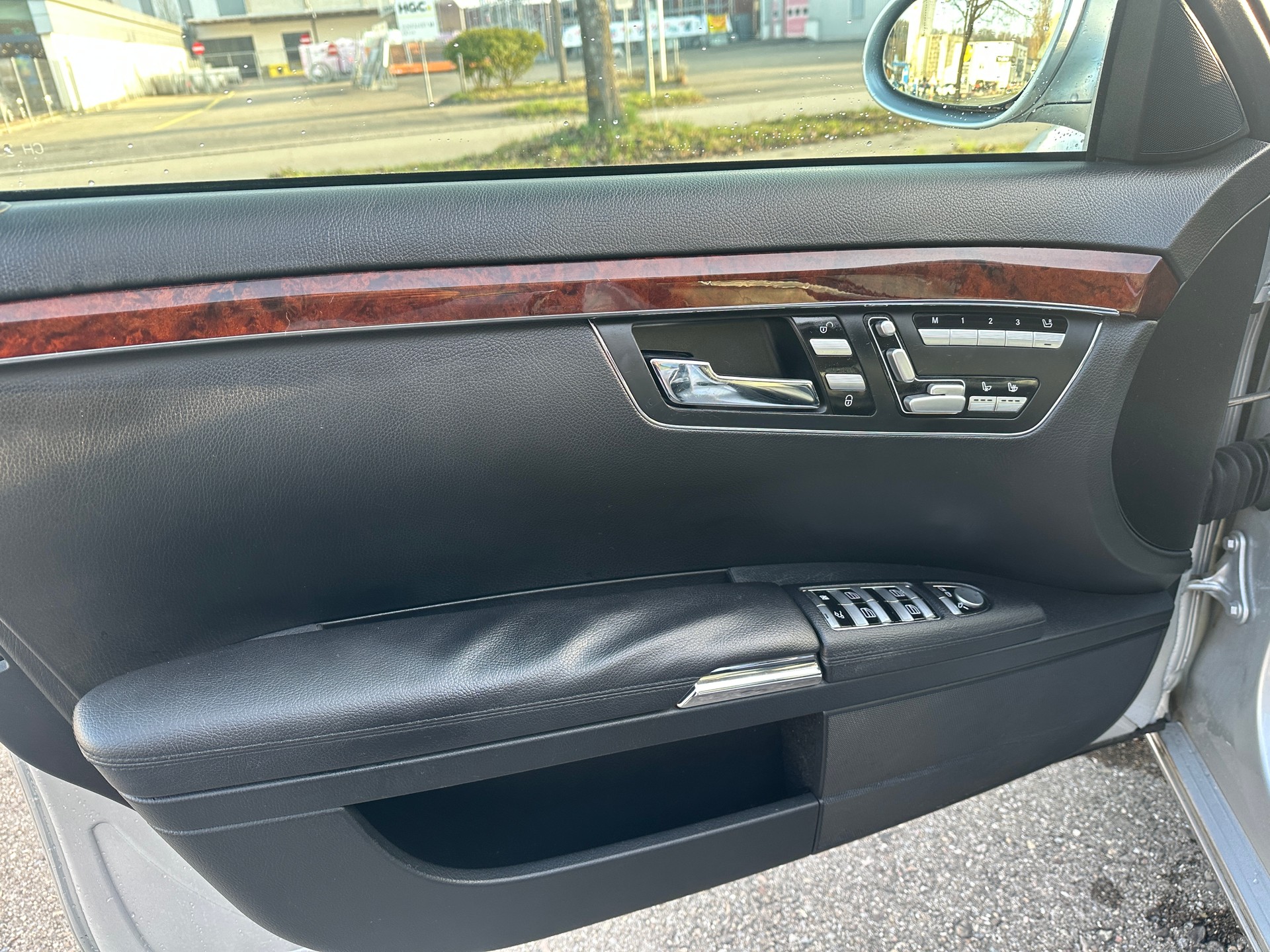 MERCEDES-BENZ S 350 7G-Tronic-image-9