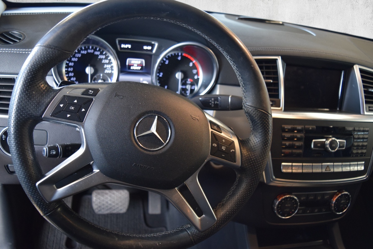 MERCEDES-BENZ GL 350 d 4Matic 9G-TRONIC-image-13