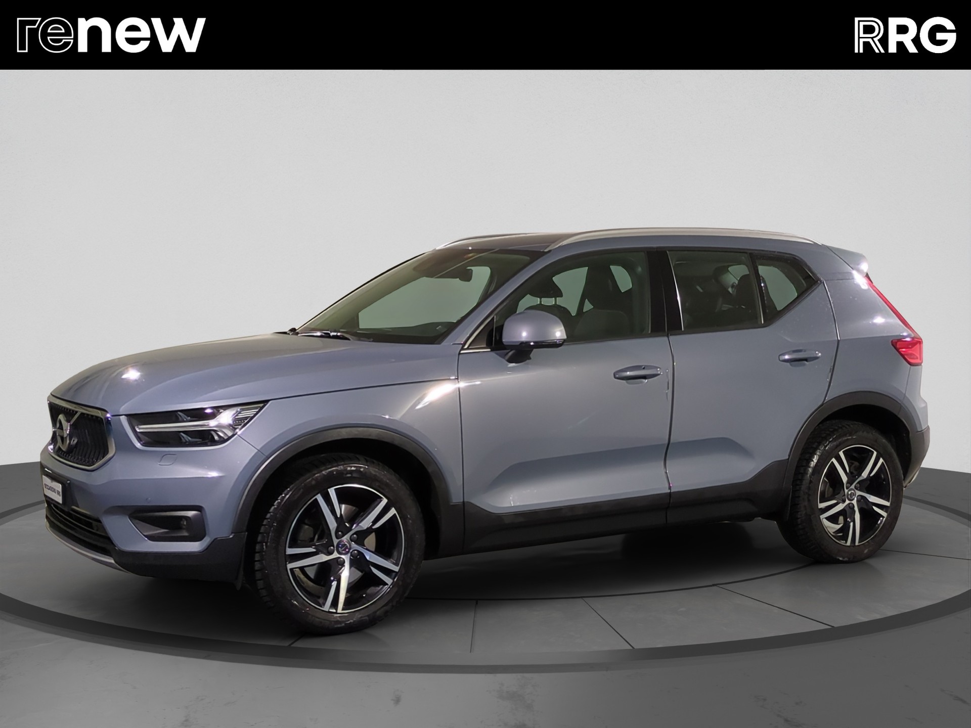 VOLVO XC40 T4 Momentum Geartronic-image-6