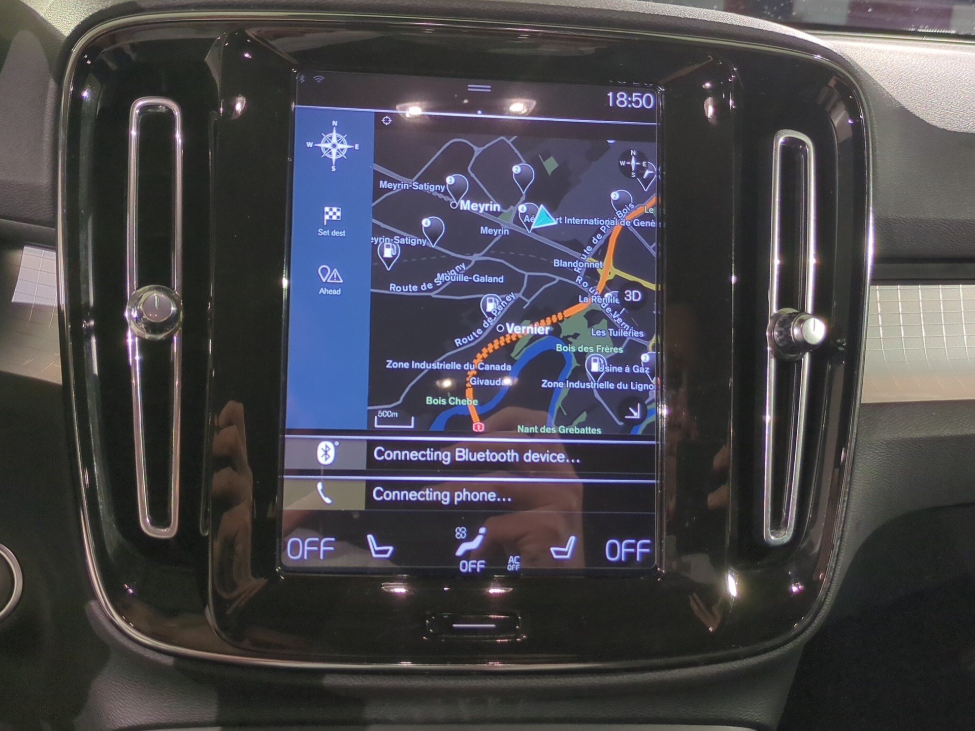 VOLVO XC40 T4 Momentum Geartronic-image-21