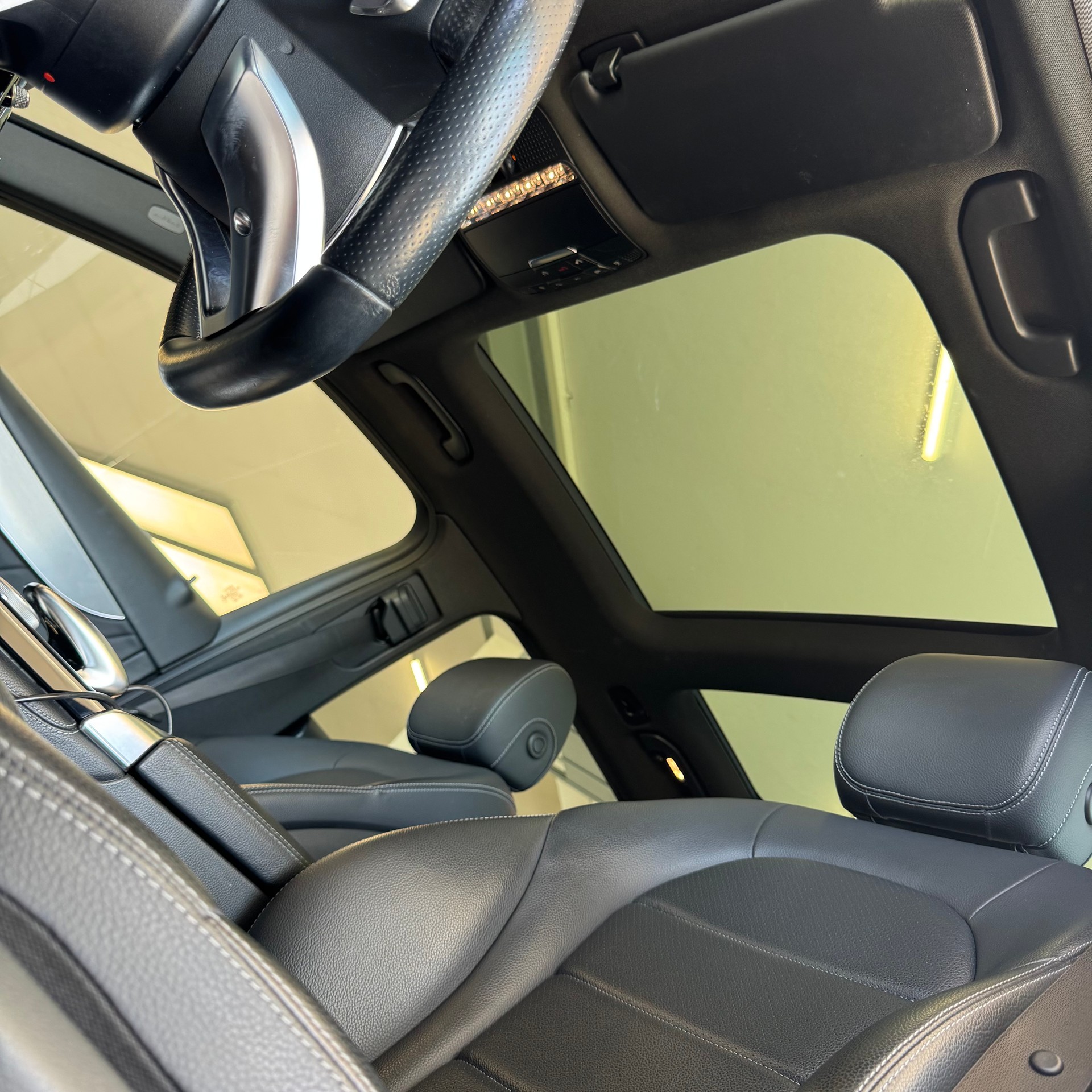 MERCEDES-BENZ GLC 250 d AMG Line 4Matic 9G-Tronic-image-7