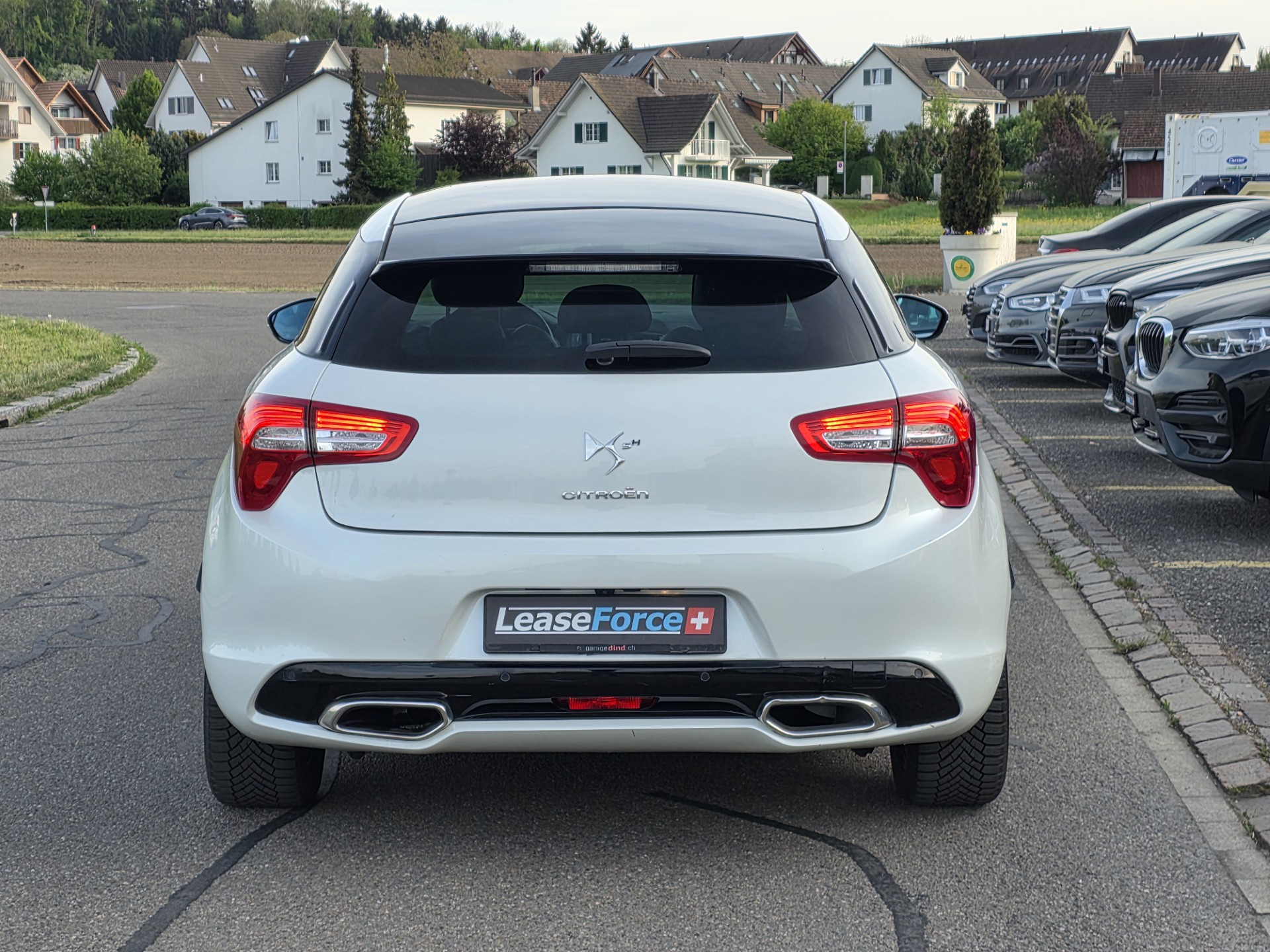 DS AUTOMOBILES DS5 HYbrid4 200 Sport Chic EGS6-image-5
