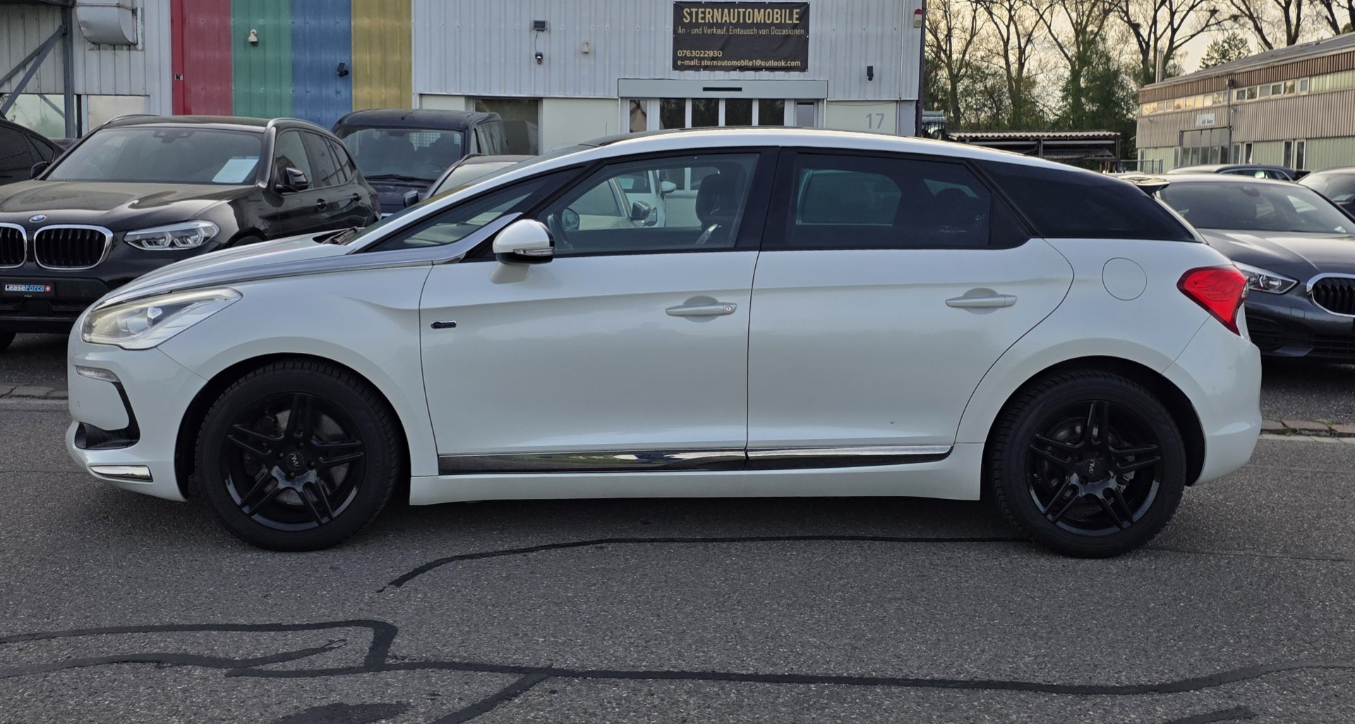 DS AUTOMOBILES DS5 HYbrid4 200 Sport Chic EGS6-image-3