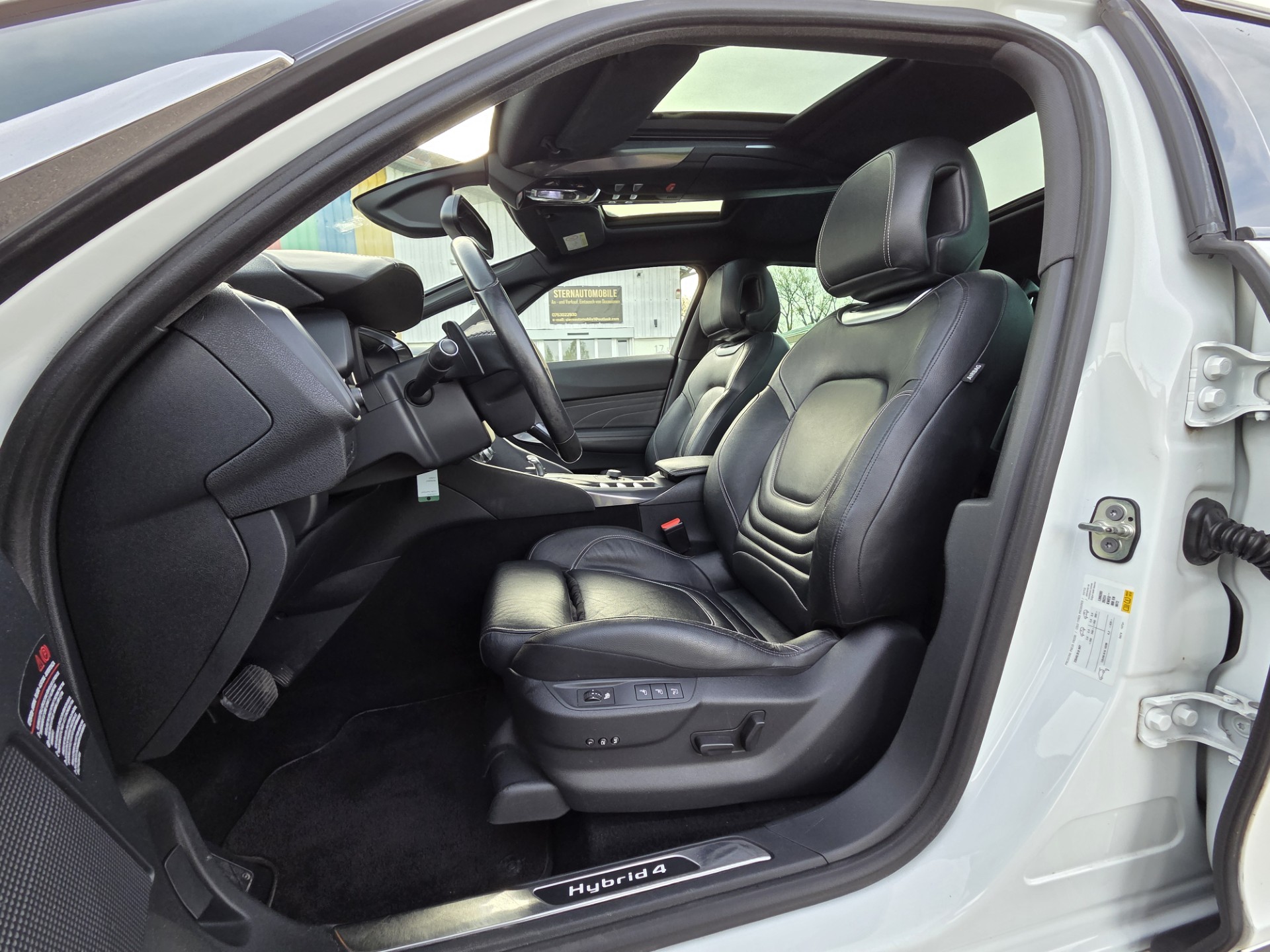 DS AUTOMOBILES DS5 HYbrid4 200 Sport Chic EGS6-image-10