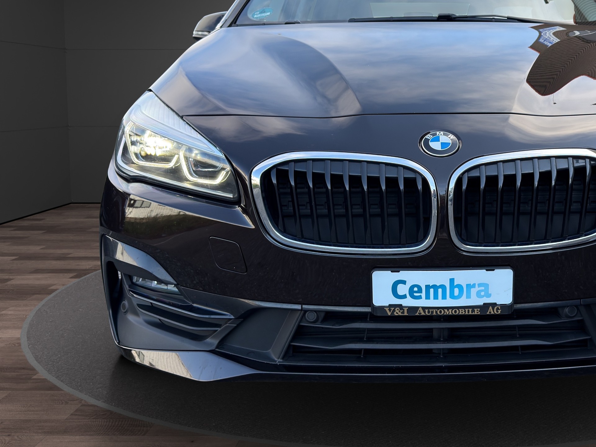 BMW 216d Gran Tourer DKG Luxury Line-image-8