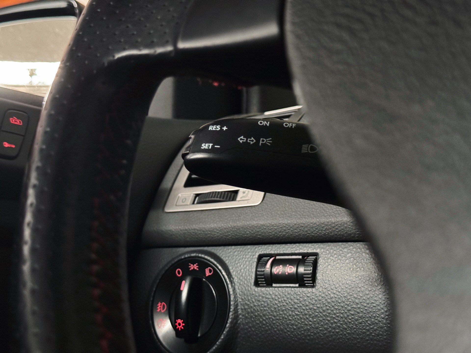 VW Polo 1.8 20V Turbo GTI-image-23