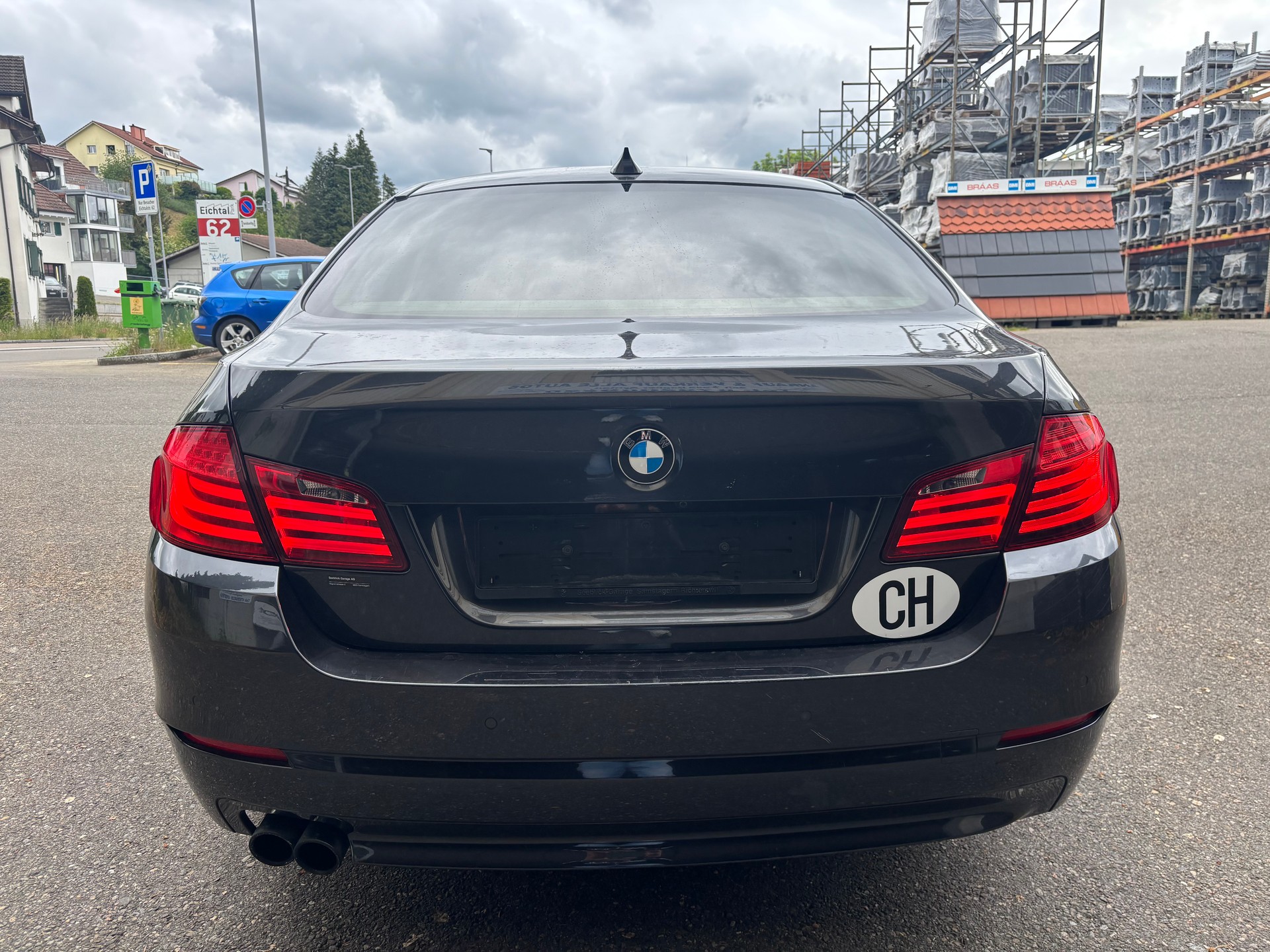 BMW 528i Steptronic-image-5
