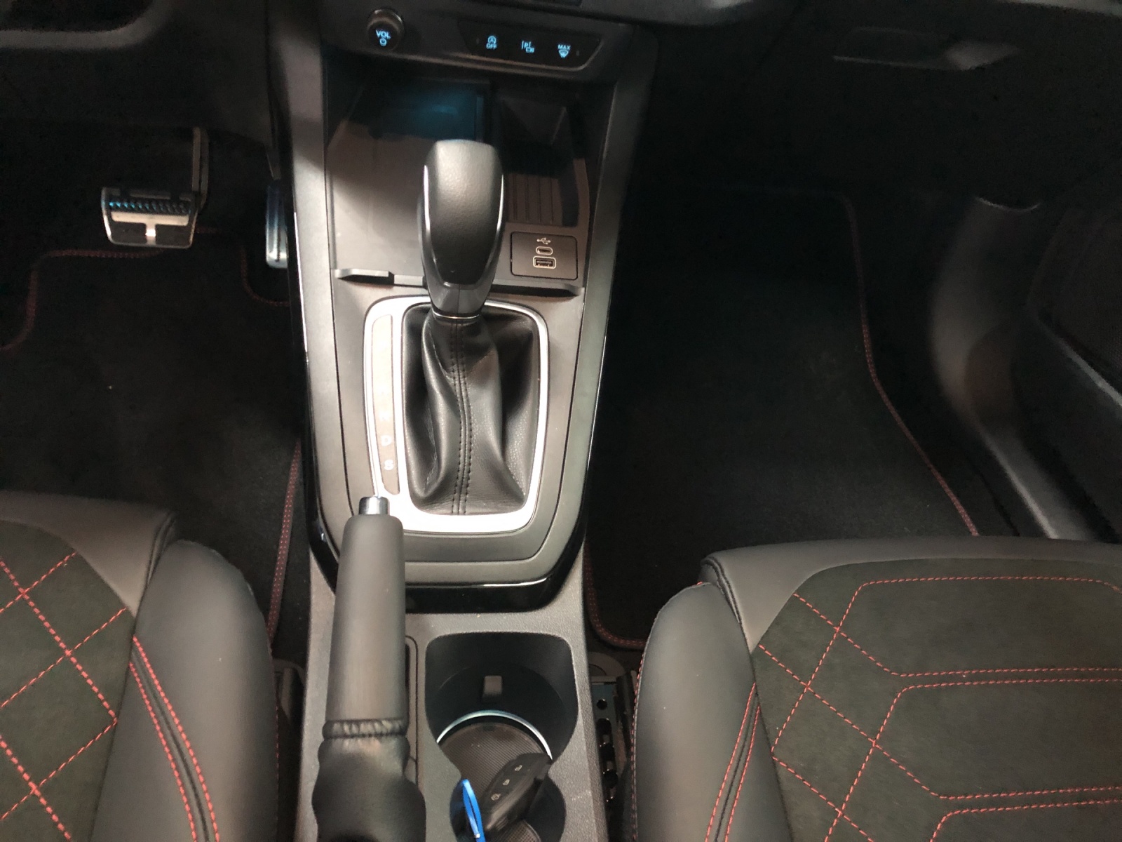 FORD Puma 1.0 EcoB Hybrid 155 ST-Li-image-9