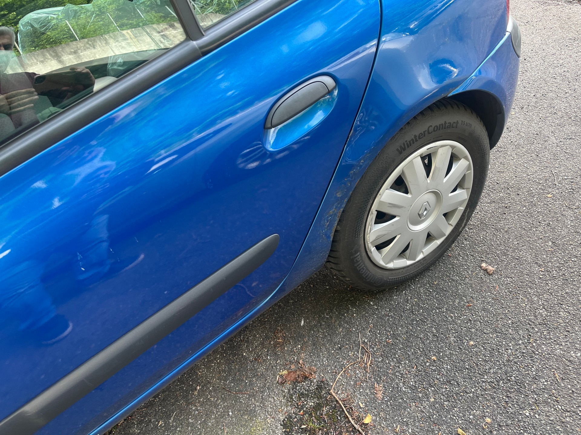 RENAULT Clio 1.2 16V Authentique Pack-image-2