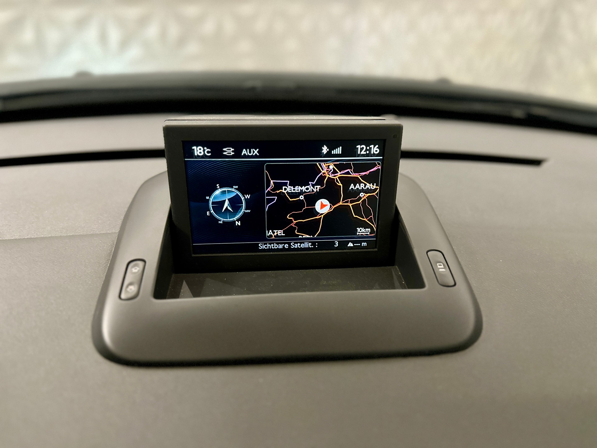PEUGEOT 5008 1.6 16V T **7-PLÄTZER** Allure Tiptronic-image-16