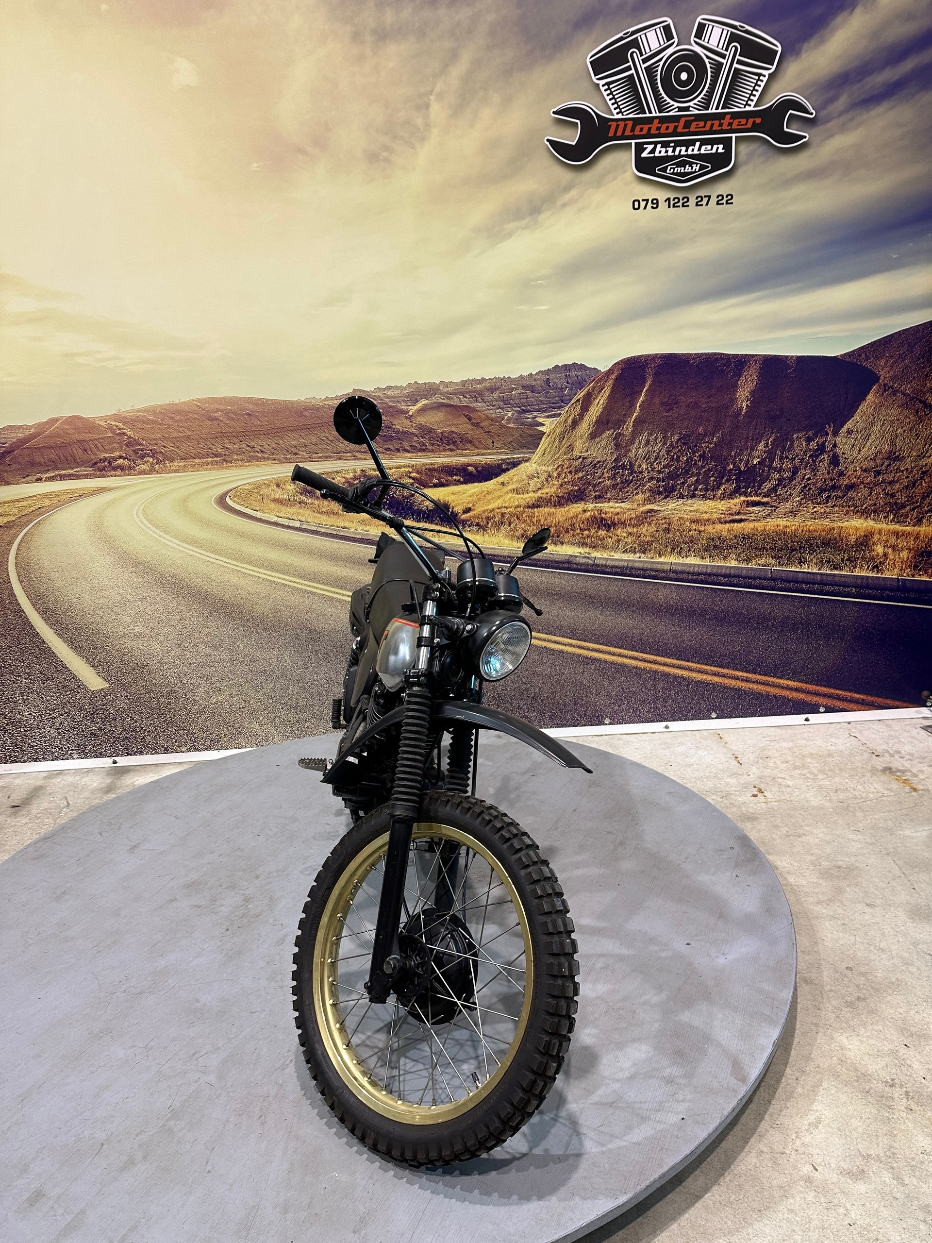 YAMAHA XT 500-image-2