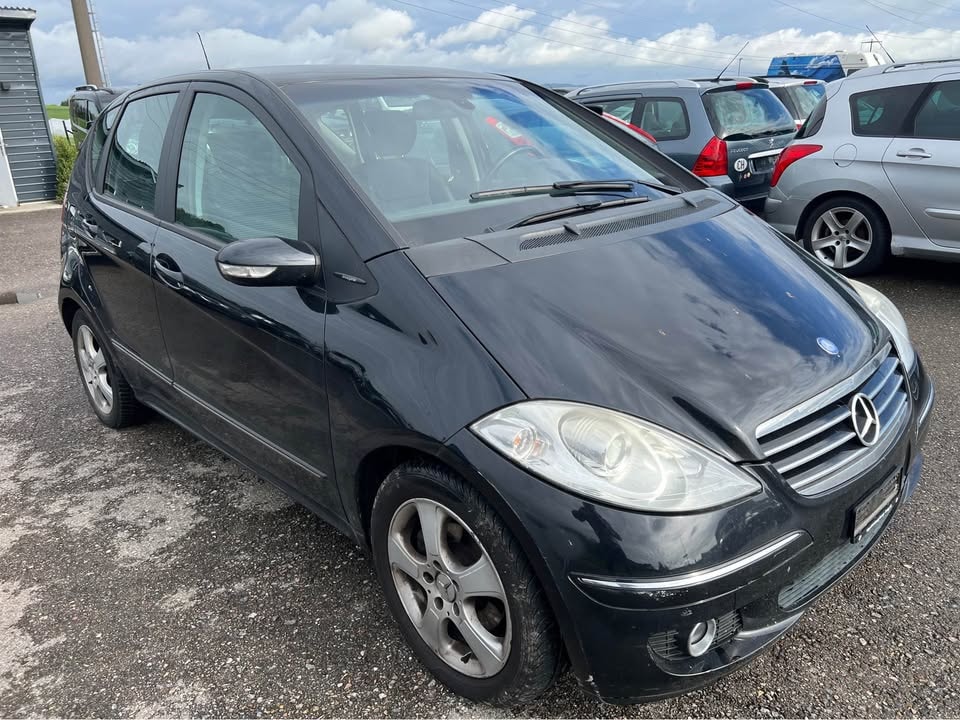 MERCEDES-BENZ A 160 CDI Avantgarde-image-2
