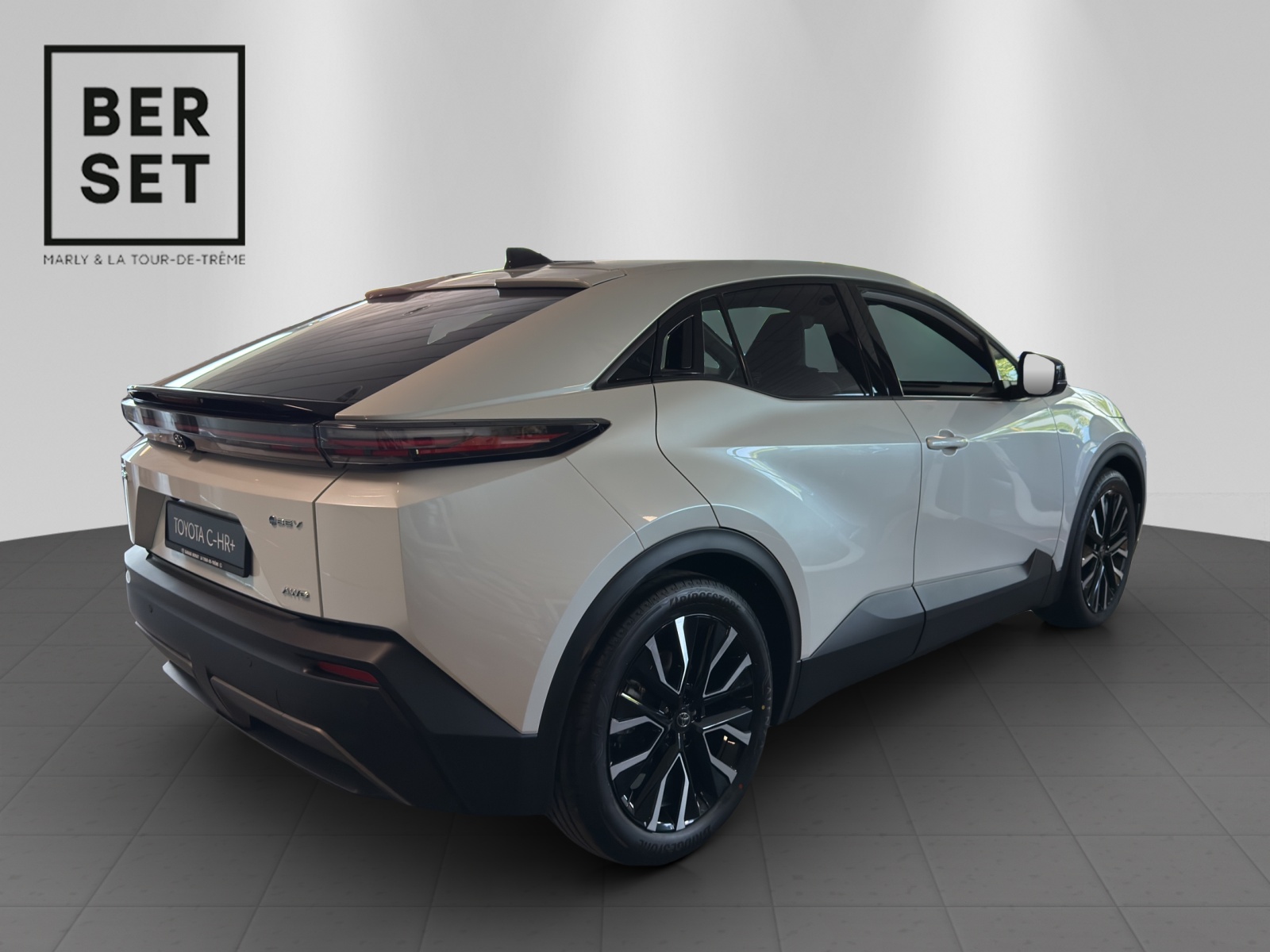 TOYOTA C-HR+ Style AWD-image-4