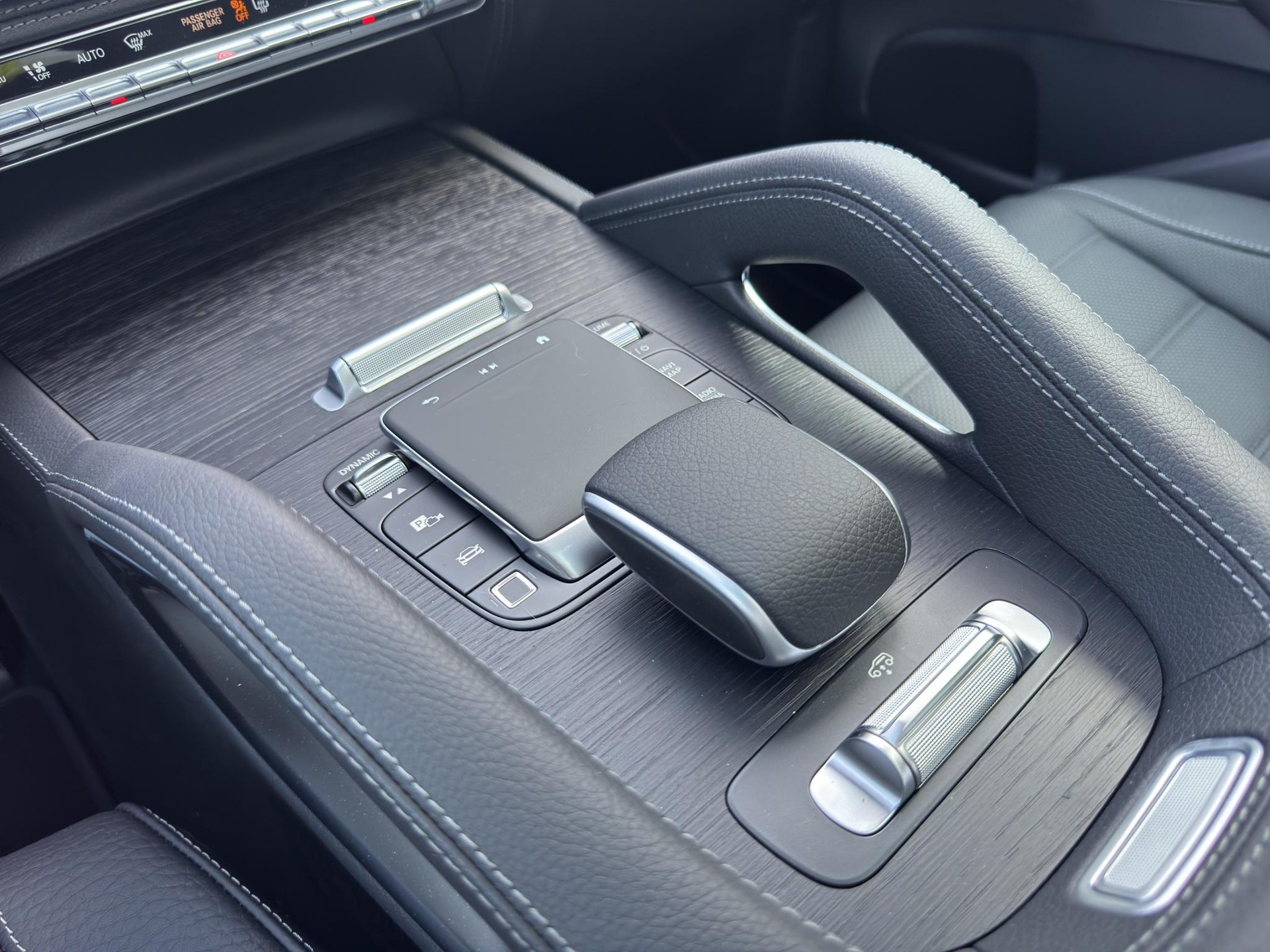 MERCEDES-BENZ GLE 450 d AMG Line 4matic-image-26