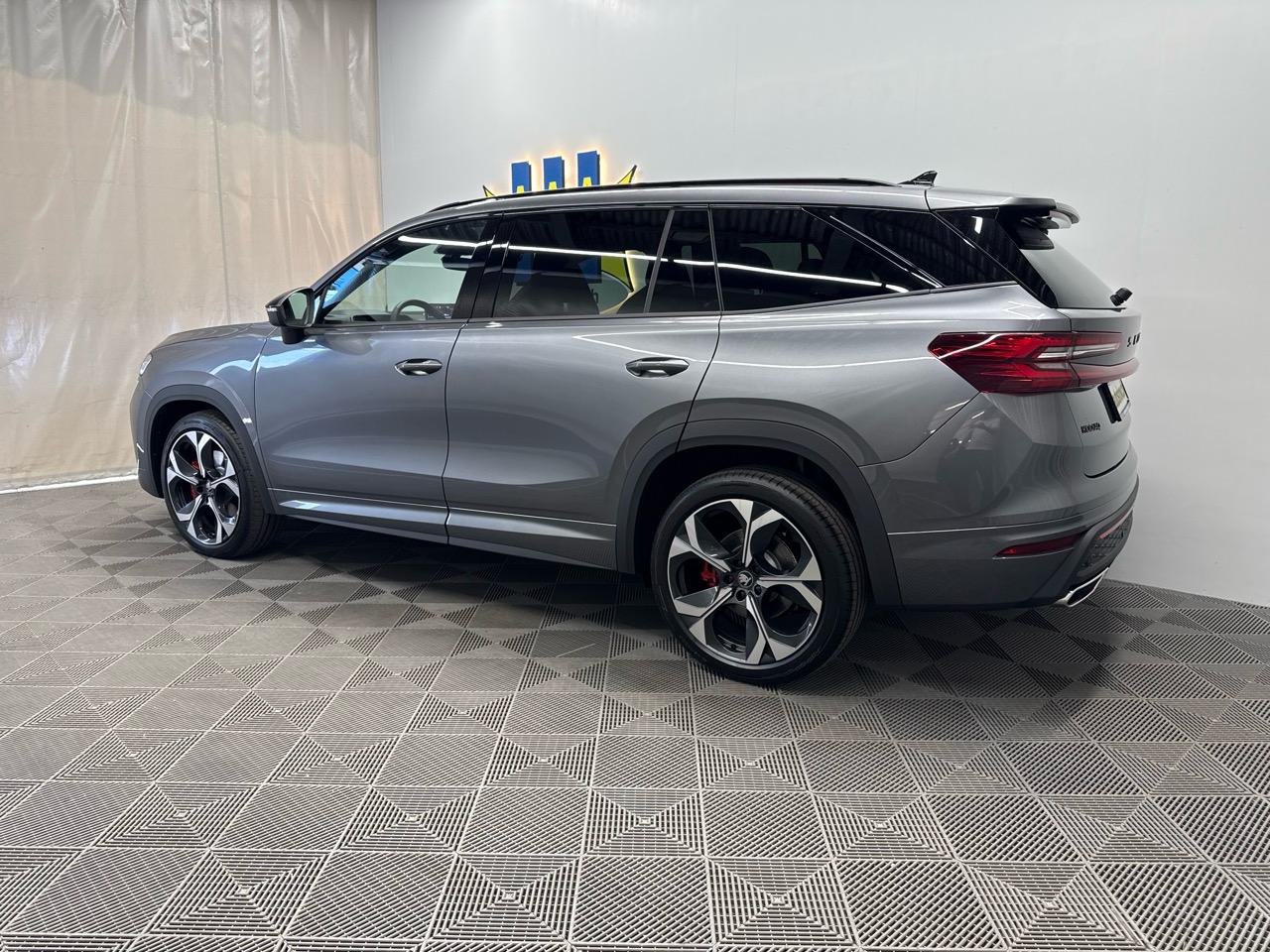 SKODA Kodiaq 2.0 TSI RS 4x4-showroom-element-1