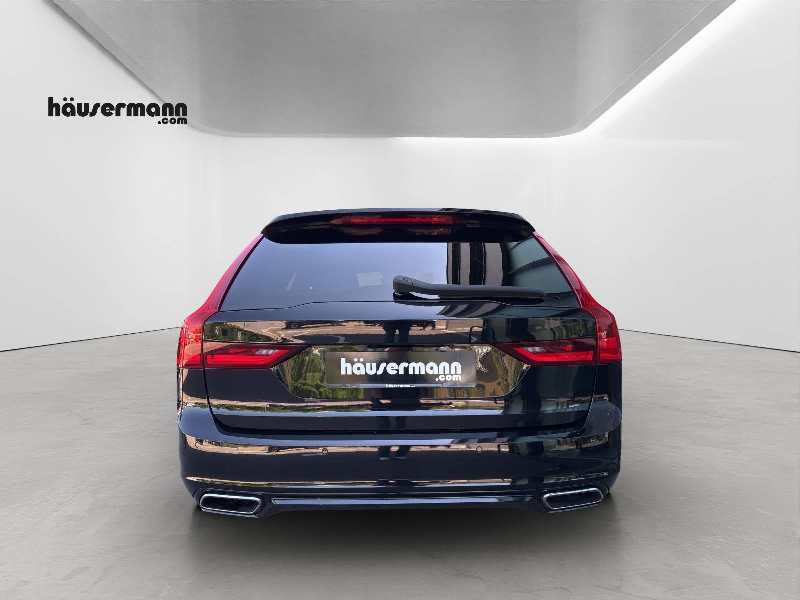 VOLVO V90 2.0 T6 R-Design AWD-image-10