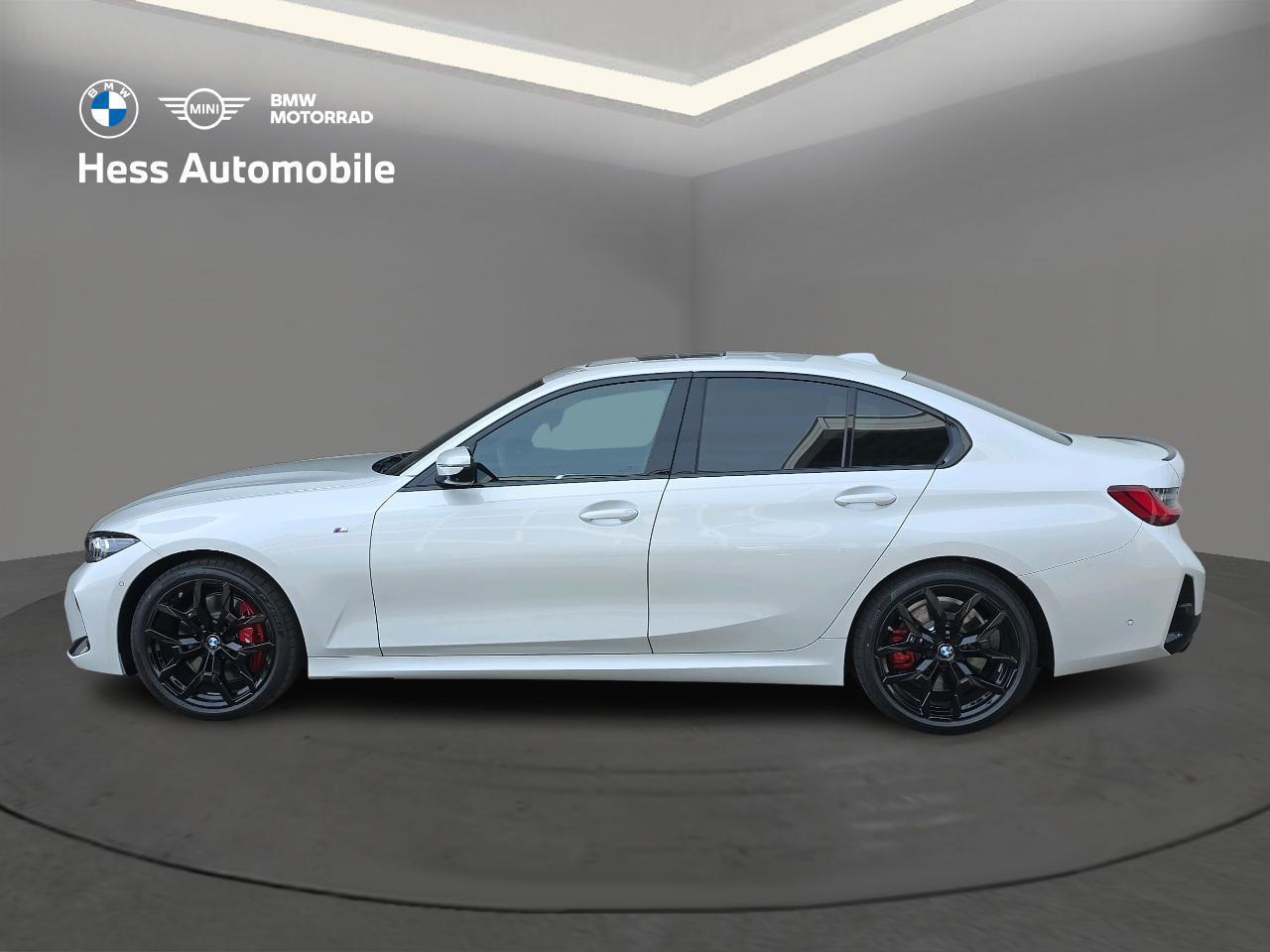 BMW 330d xDrive-showroom-element-2