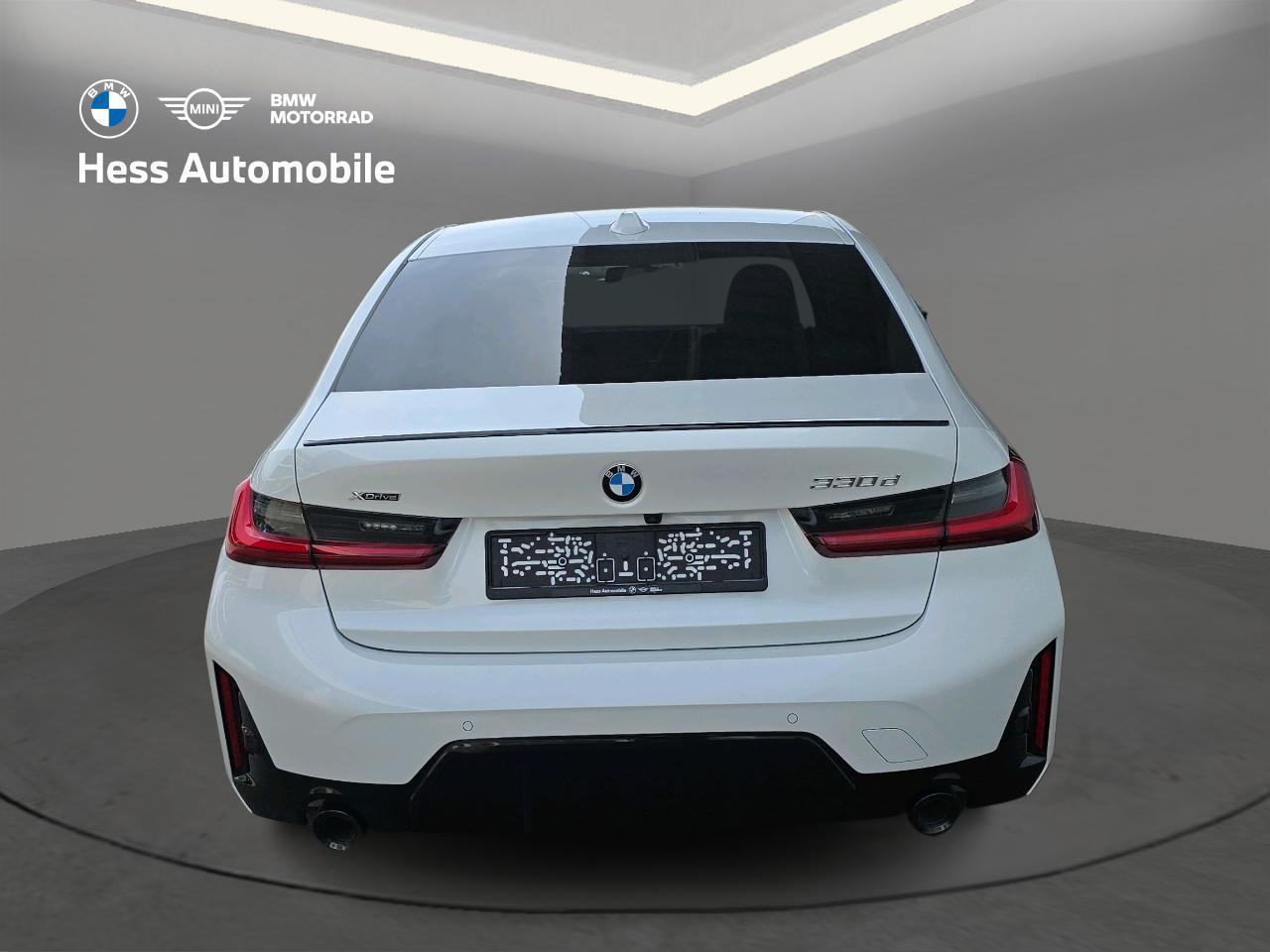 BMW 330d xDrive-image-4