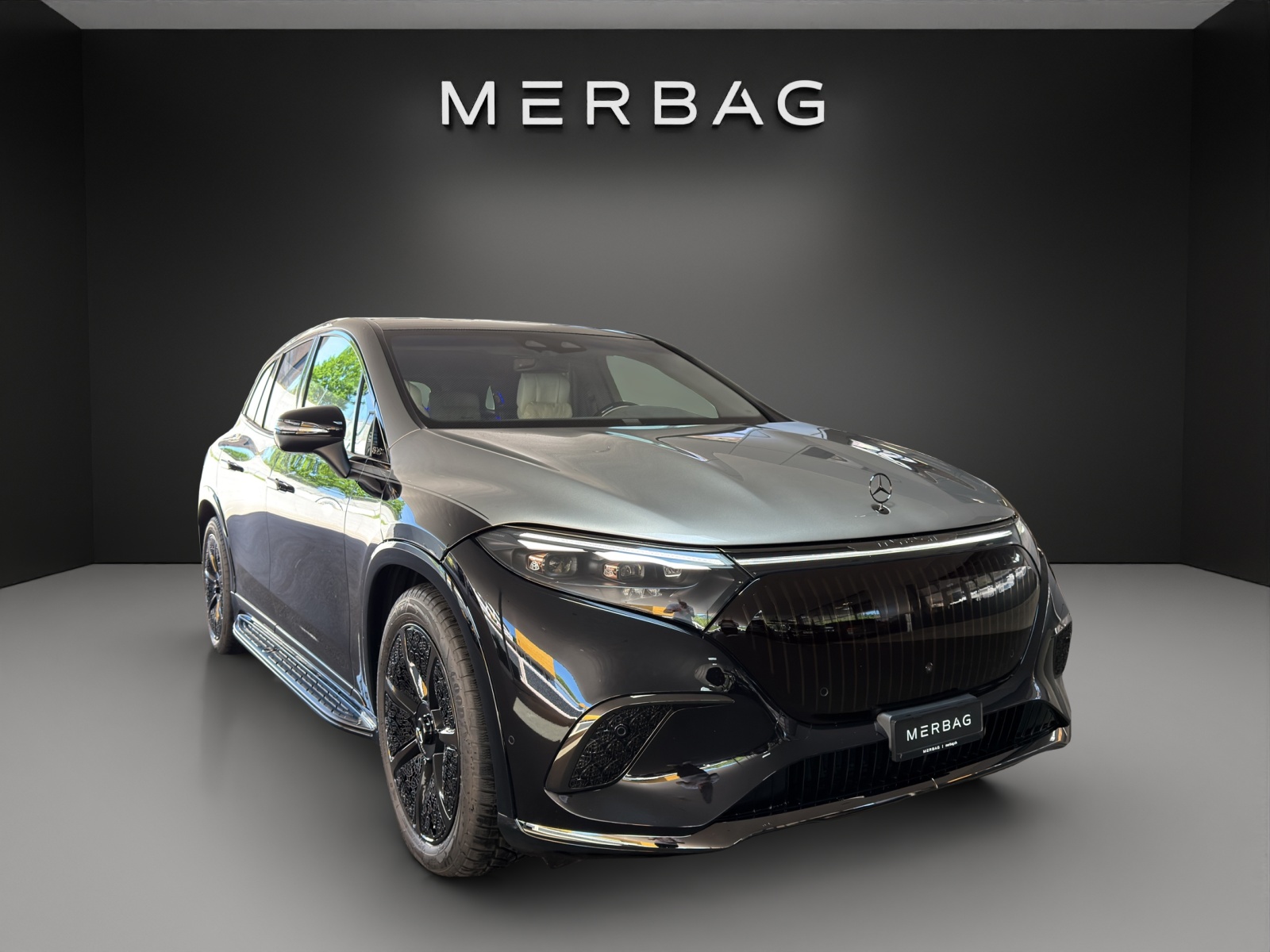 MERCEDES-BENZ EQS SUV 680 Maybach