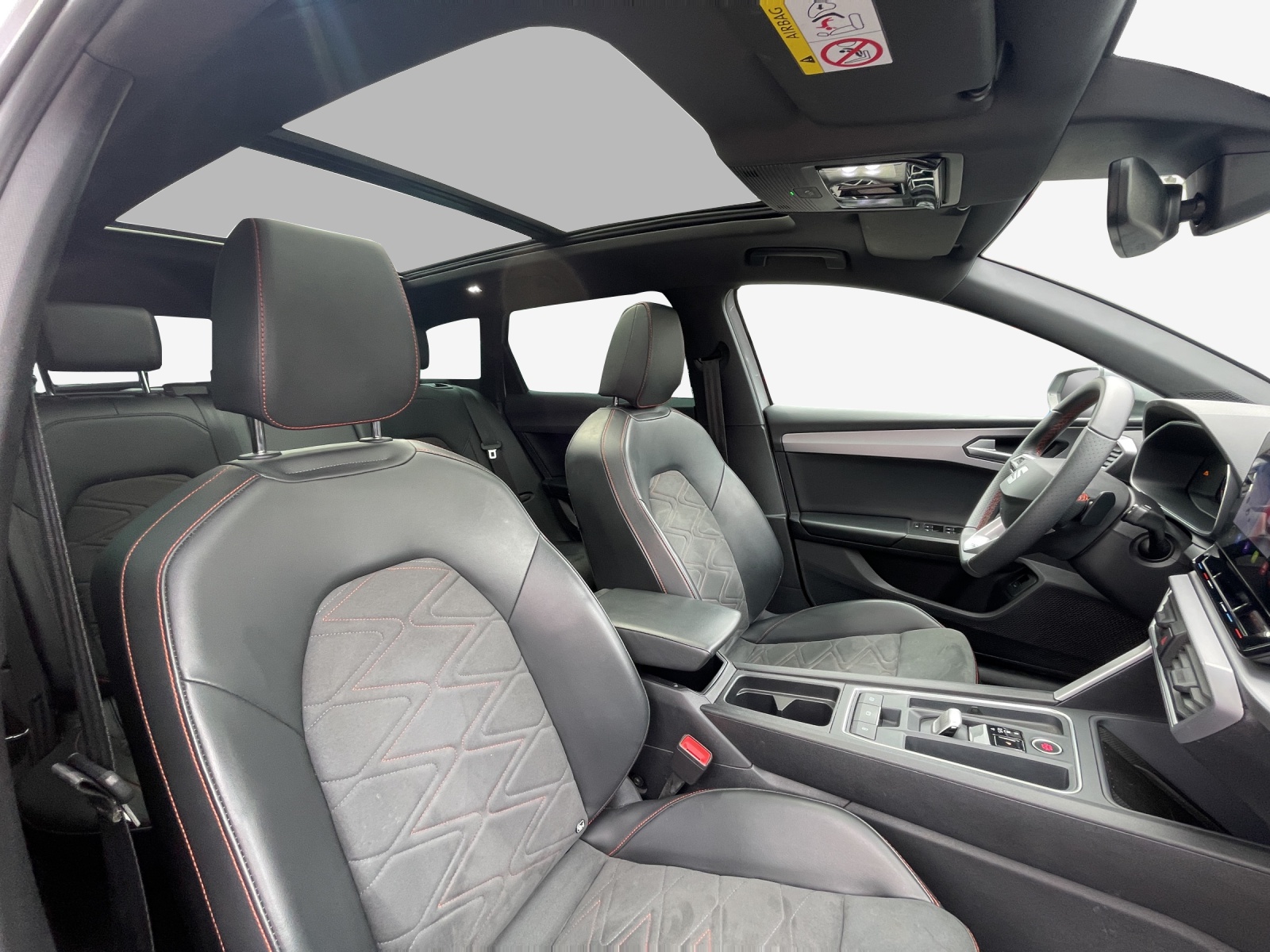 SEAT Leon ST 1.5 eTSI mHEV DSG Hola FR-image-14