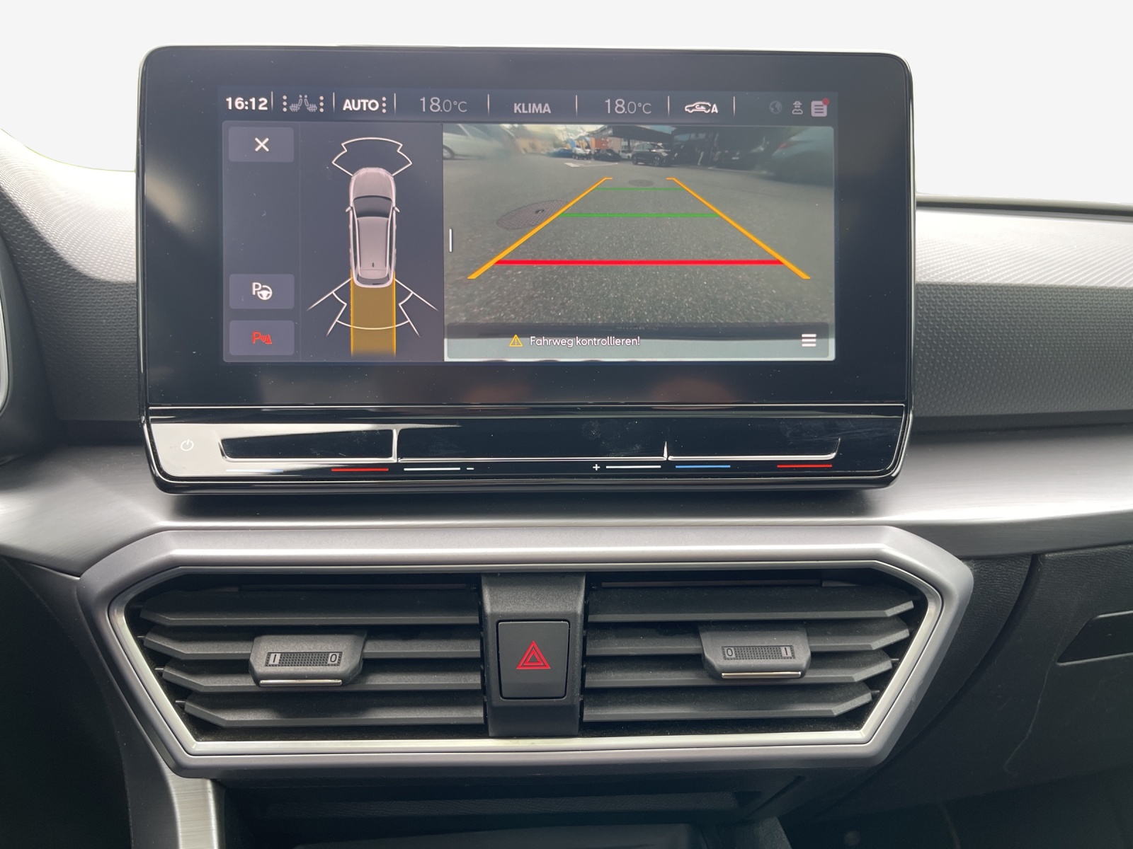 SEAT Leon ST 1.5 eTSI mHEV DSG Hola FR-image-15