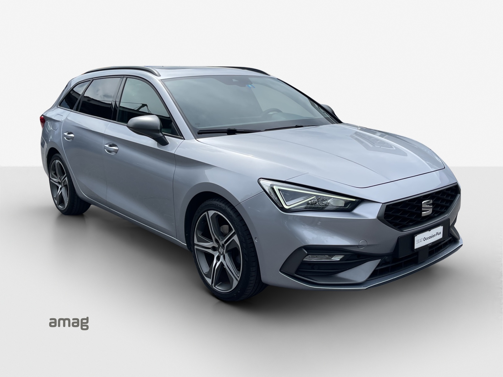SEAT Leon ST 1.5 eTSI mHEV DSG Hola FR-image-5