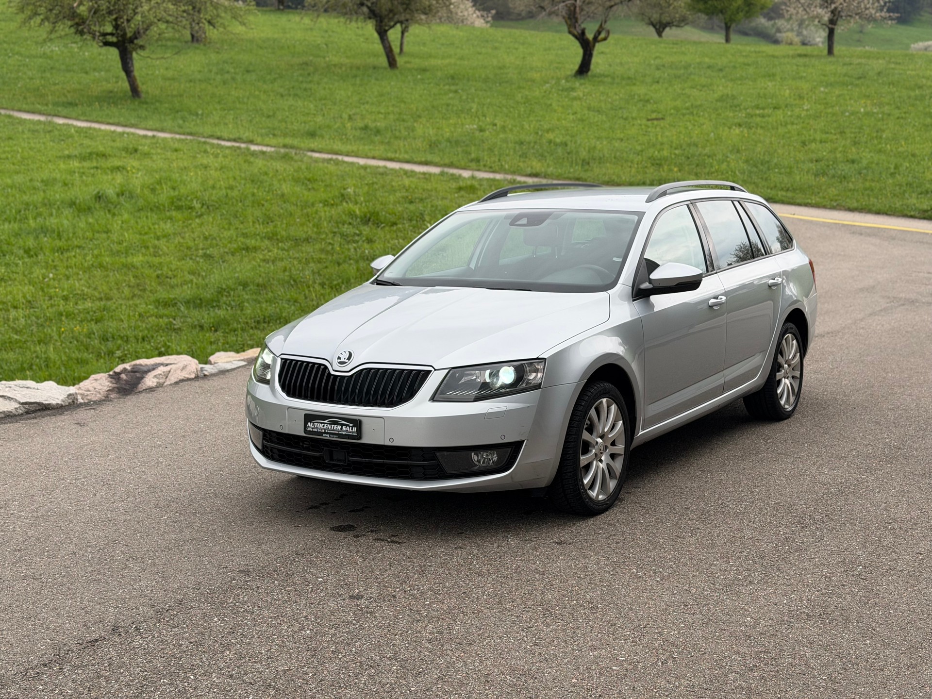 SKODA Octavia Combi 2.0 TDI Ambition 4x4 DSG