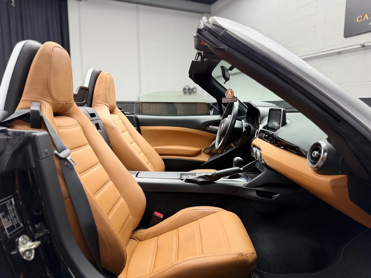 FIAT 124 Spider 1.4 TB Lusso | Rückfahrkamera | Cabrio - ideales Sommerfahrzeug aus 1. Hand-image-18